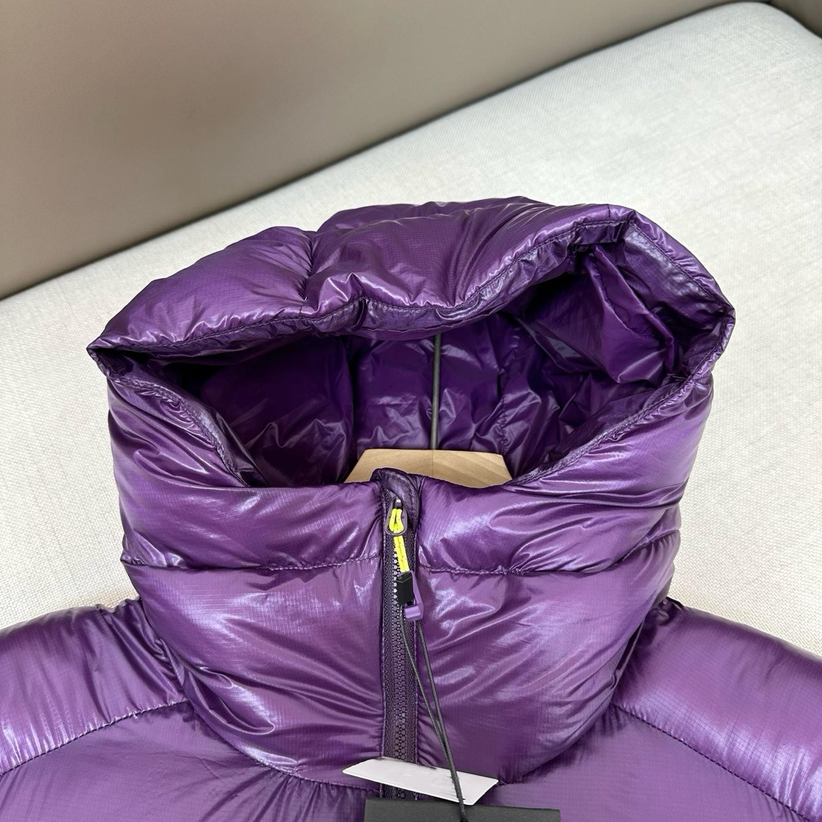 Hooded Duck Down Jacket Unisex Outdoor Warm  Water-proof Woman Man with Pocket