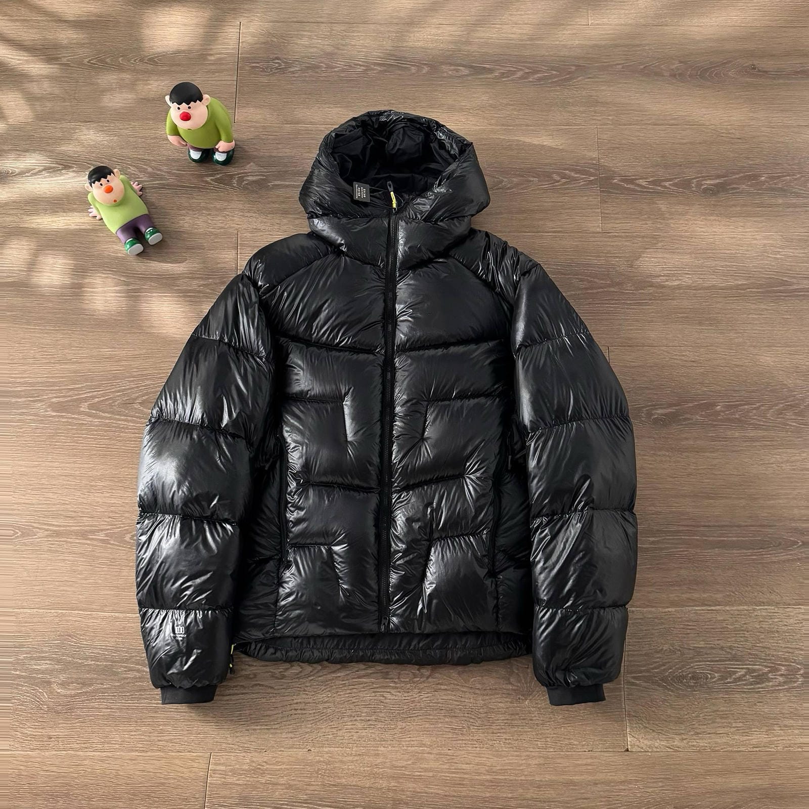 Hooded Duck Down Jacket Unisex Outdoor Warm  Water-proof Woman Man with Pocket