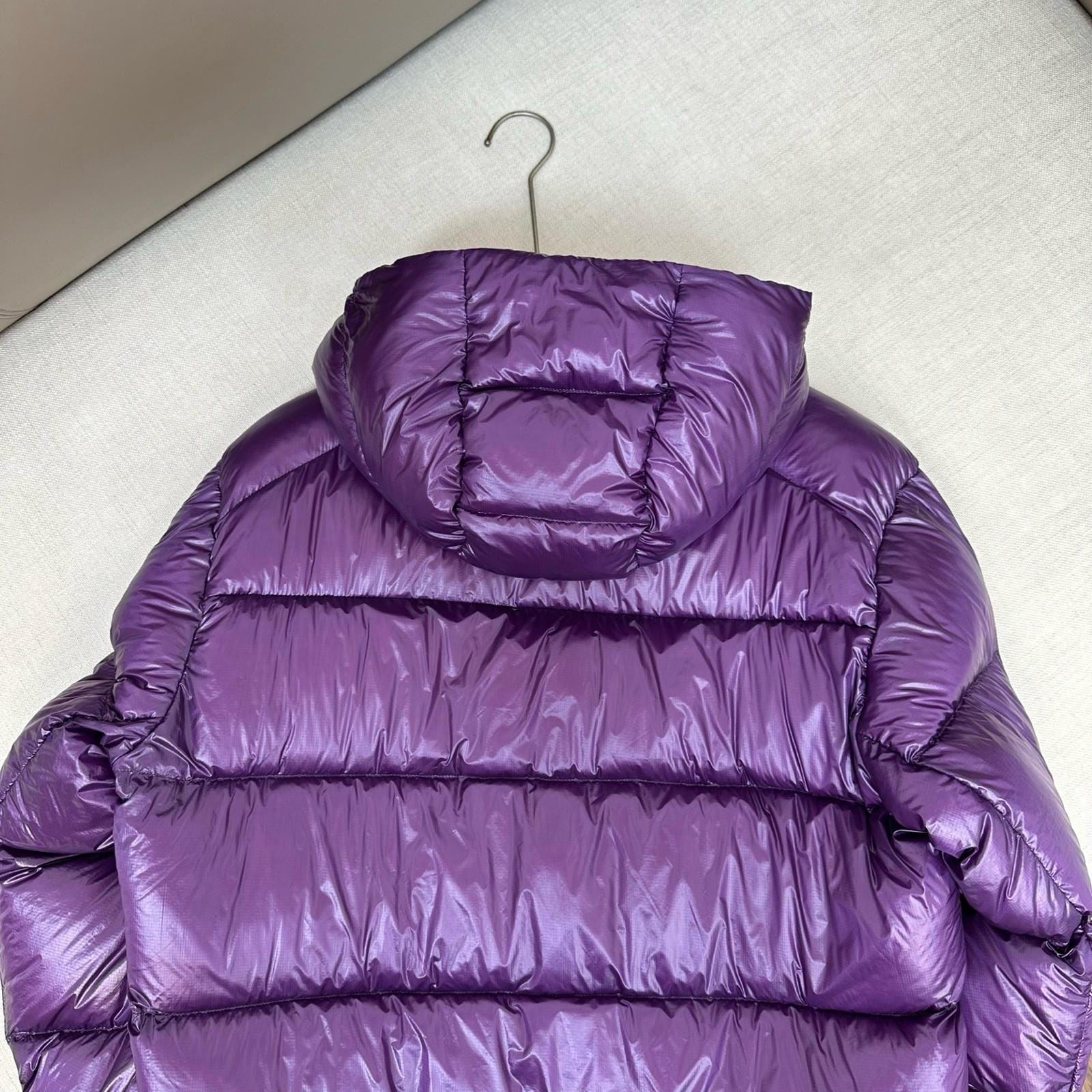 Hooded Duck Down Jacket Unisex Outdoor Warm  Water-proof Woman Man with Pocket