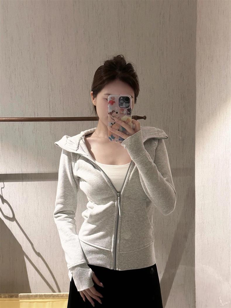 Women’s Slim Fit Thermal Fleece Hoodie 3D Ergonomic Jacket with Side Ribbed Panels Snatched Waist Workout Top for Gym, Yoga & Commute