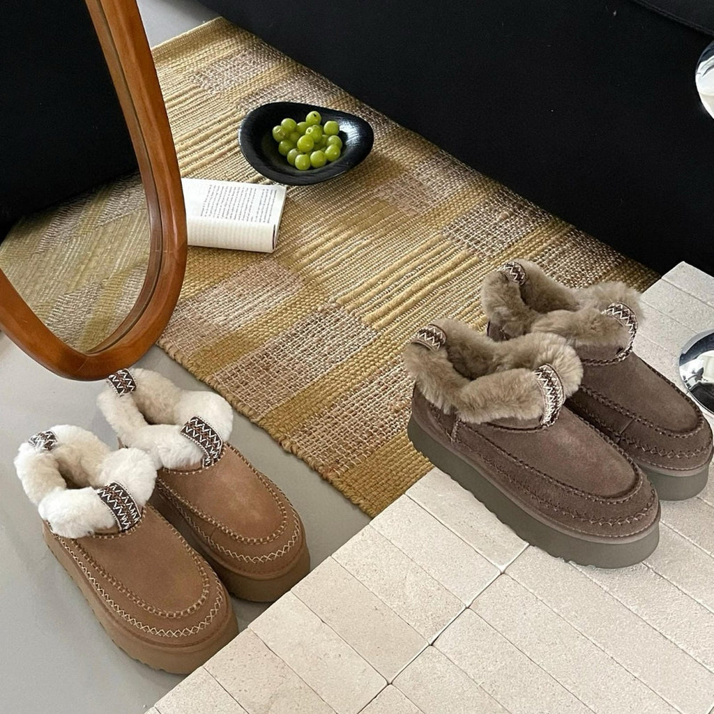 Real Wool Fur Lined Platform Boot Women's Slip-On Sheepskin Boots Anti-Slip Thick Sole Winter Footwear