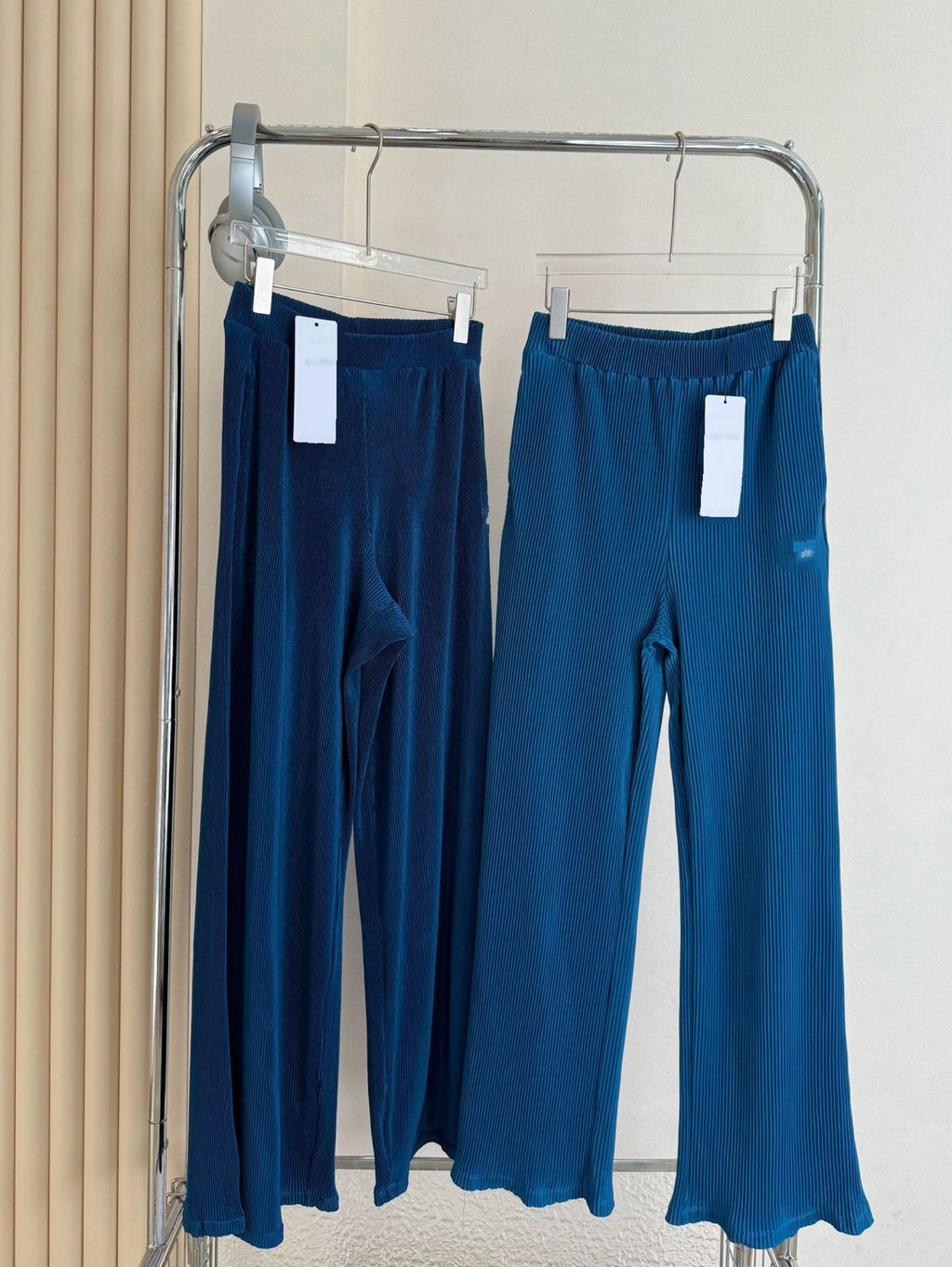 *Alo Higt Waist High Waist Organ Pleated Wide Leg Pants Soft Loose Slimming Pants Casual Lazy Floor Length