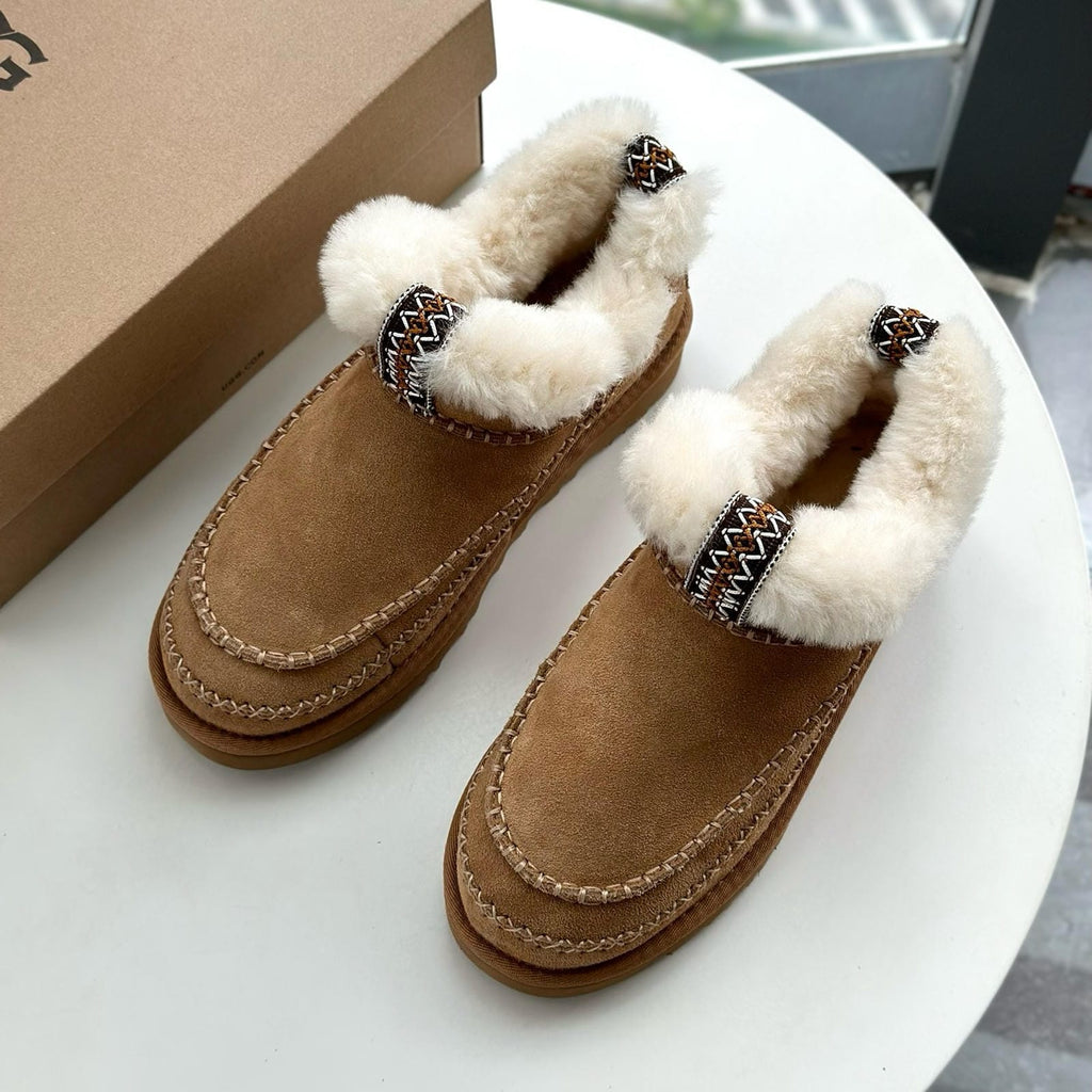 Real Wool Fur Lined Platform Boot Women's Slip-On Sheepskin Boots Anti-Slip Thick Sole Winter Footwear