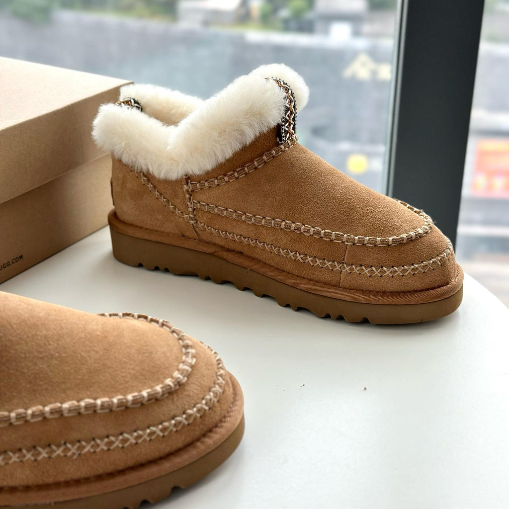 Real Wool Fur Lined Platform Boot Women's Slip-On Sheepskin Boots Anti-Slip Thick Sole Winter Footwear