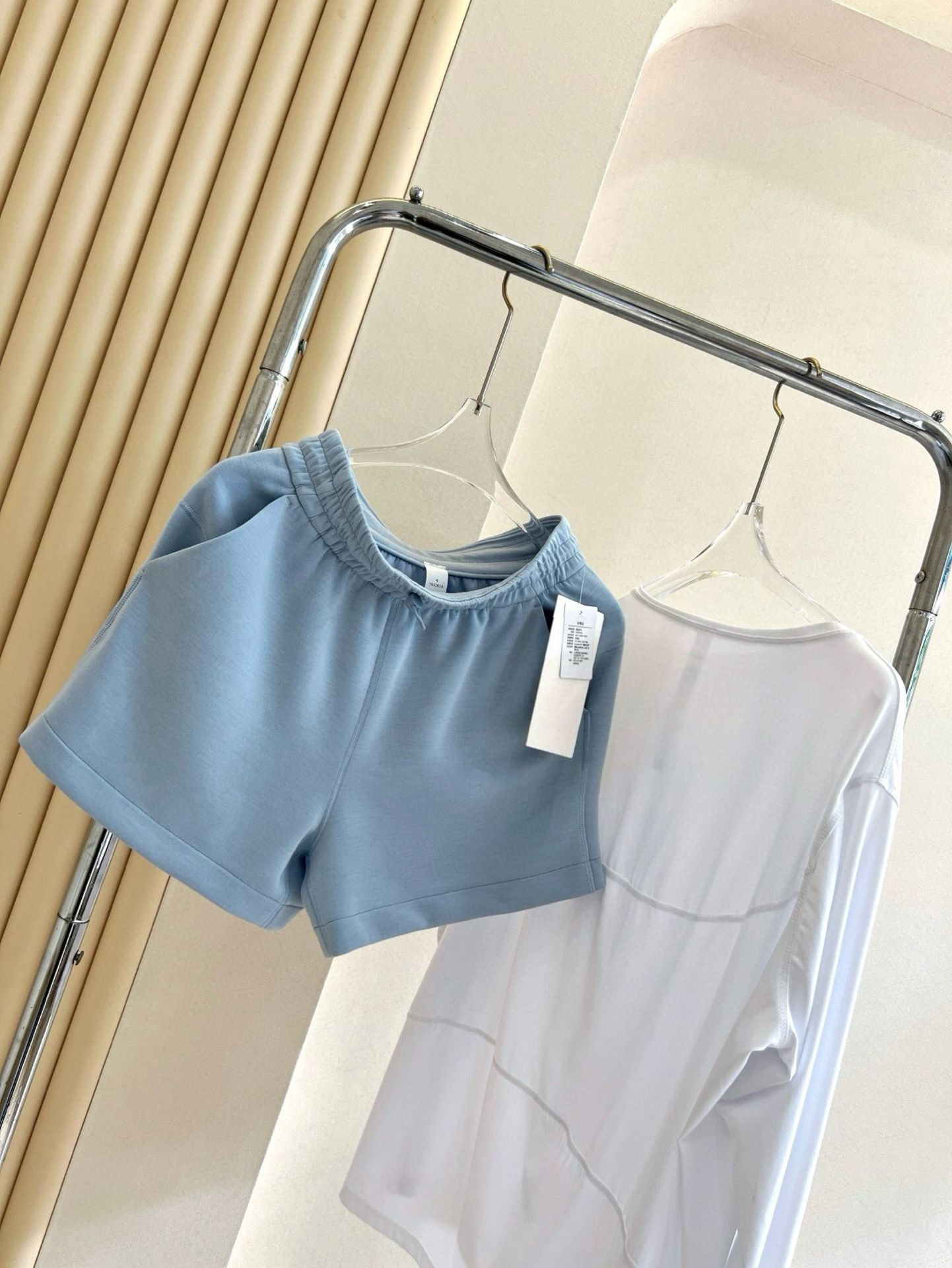 Softstreame Air Layer Movement 4Inch  Magic Pants Casual Loose Versatile Outdoor Summer Yoga Shorts