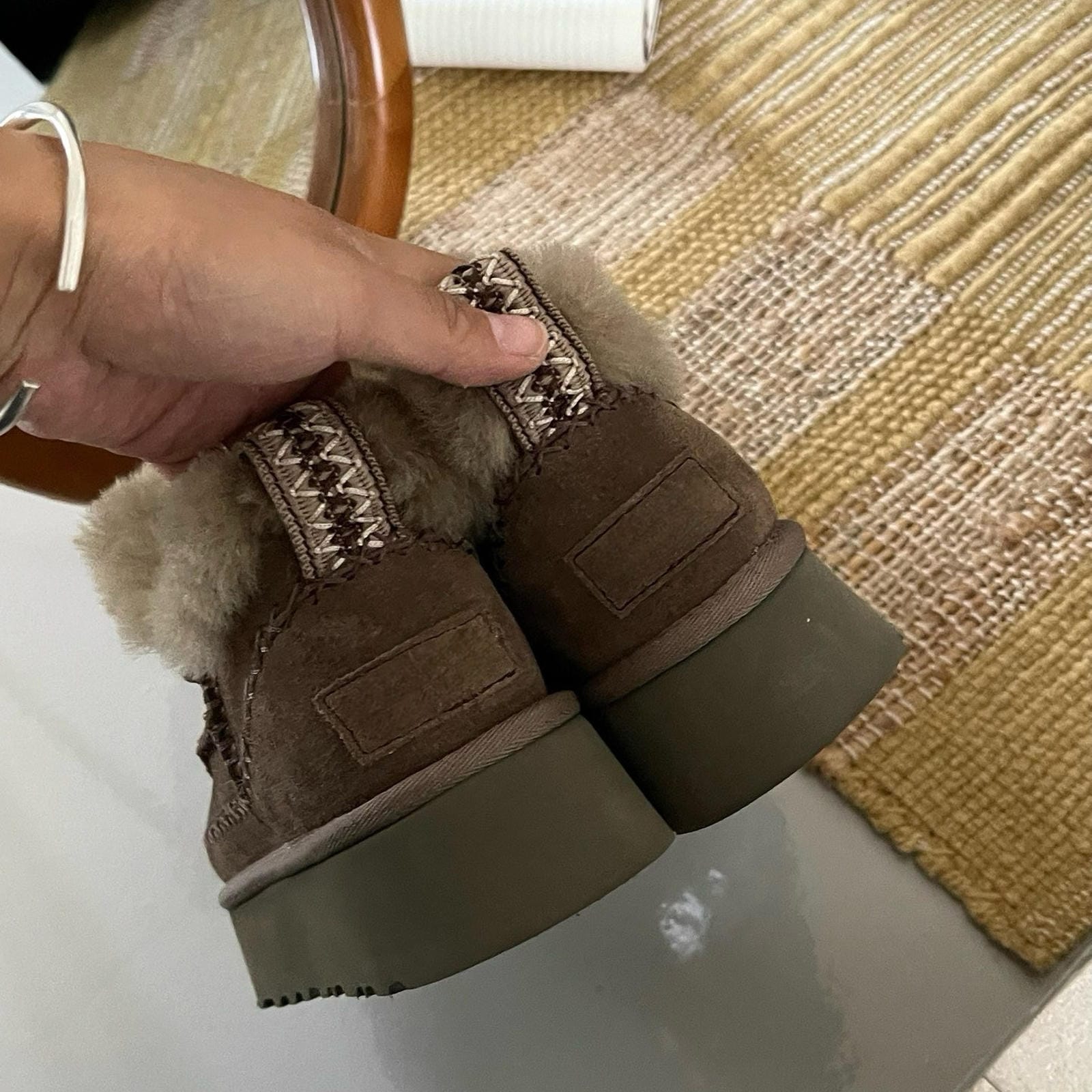 Real Wool Fur Lined Platform Boot Women's Slip-On Sheepskin Boots Anti-Slip Thick Sole Winter Footwear