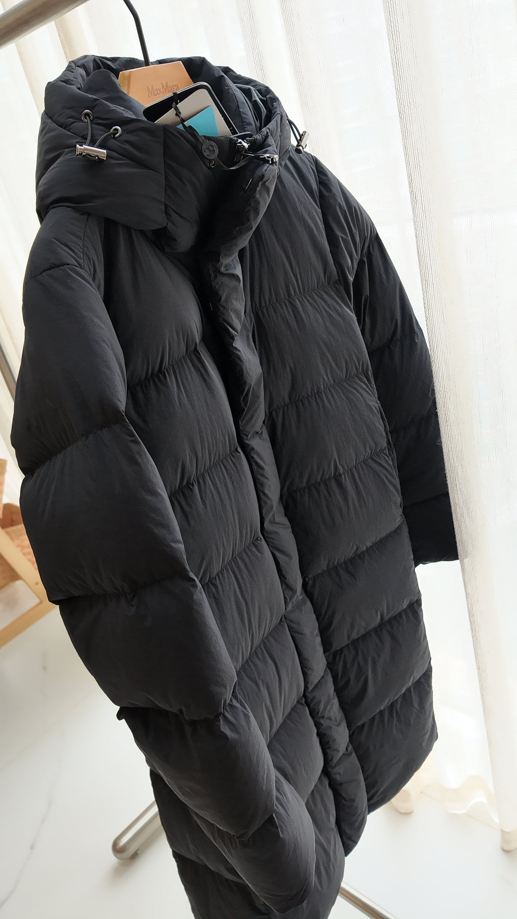 Long Duck Down Jacket With 7  horizontal baffles Hooded Warm Puffy Unisex Women Black White Grey Easy Clean 850FP model2360