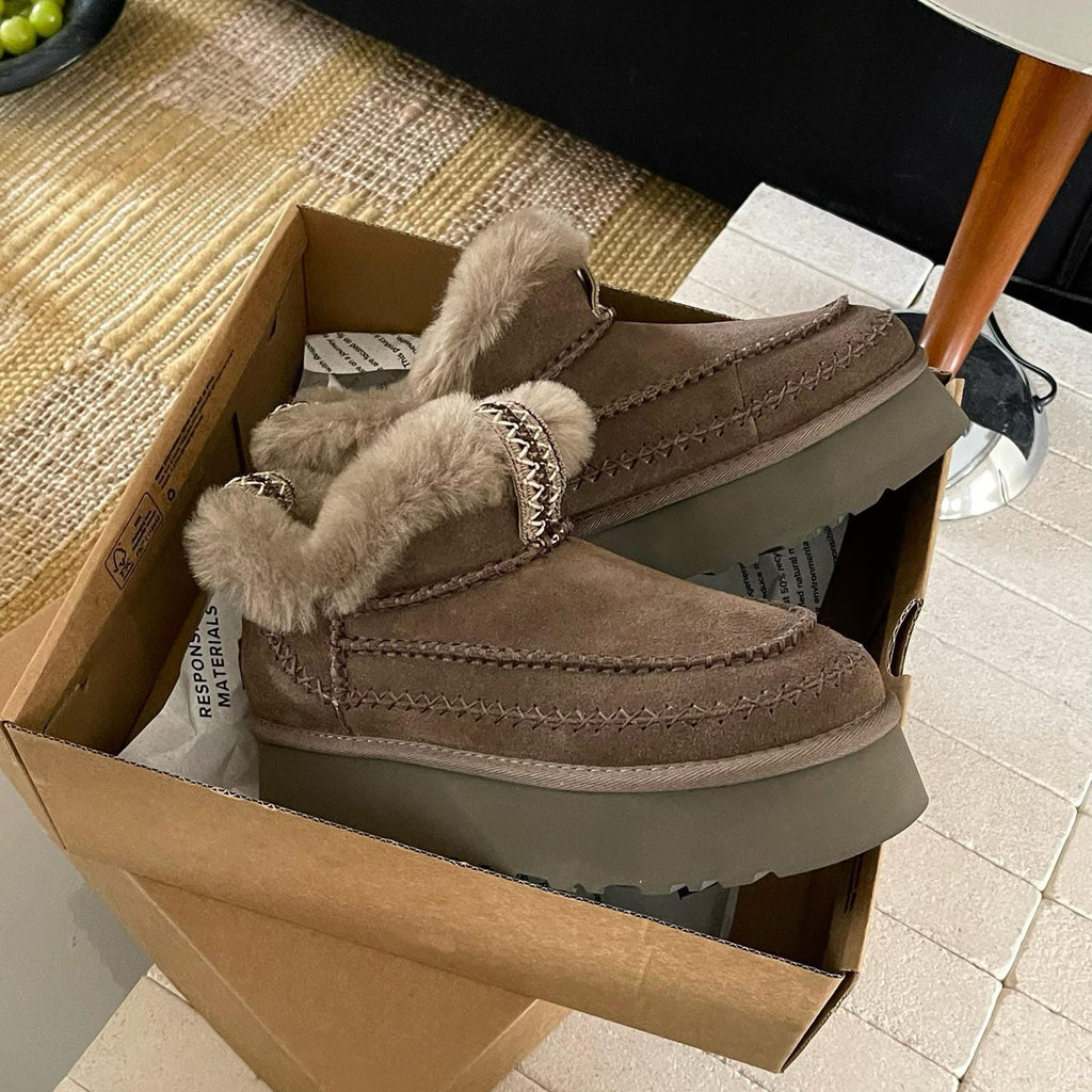 Real Wool Fur Lined Platform Boot Women's Slip-On Sheepskin Boots Anti-Slip Thick Sole Winter Footwear