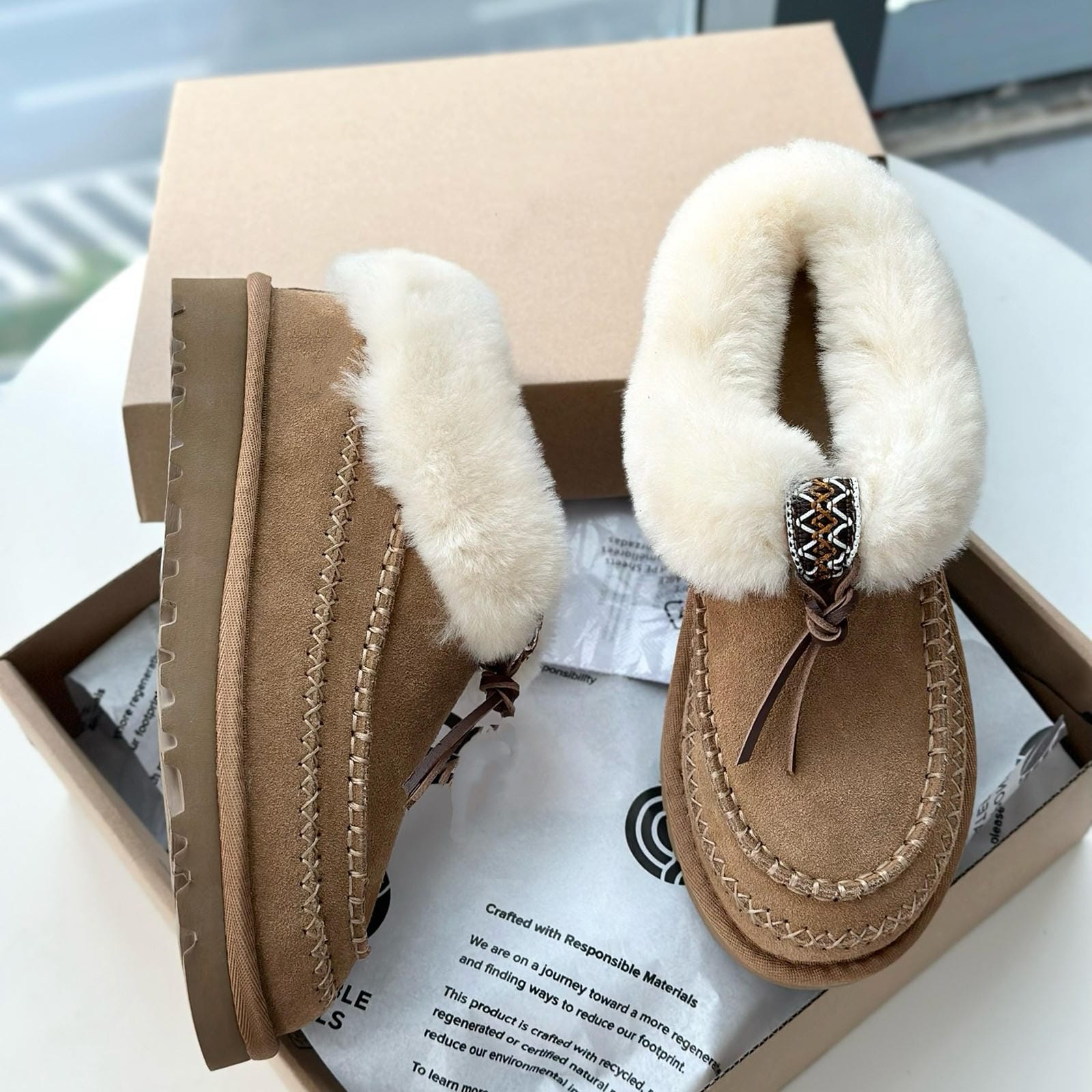 Water-Resistant Suede Platform Snow Boots Cozy Sheepskin Lined Winter Ankle Boot Thick Sole Winter Boots