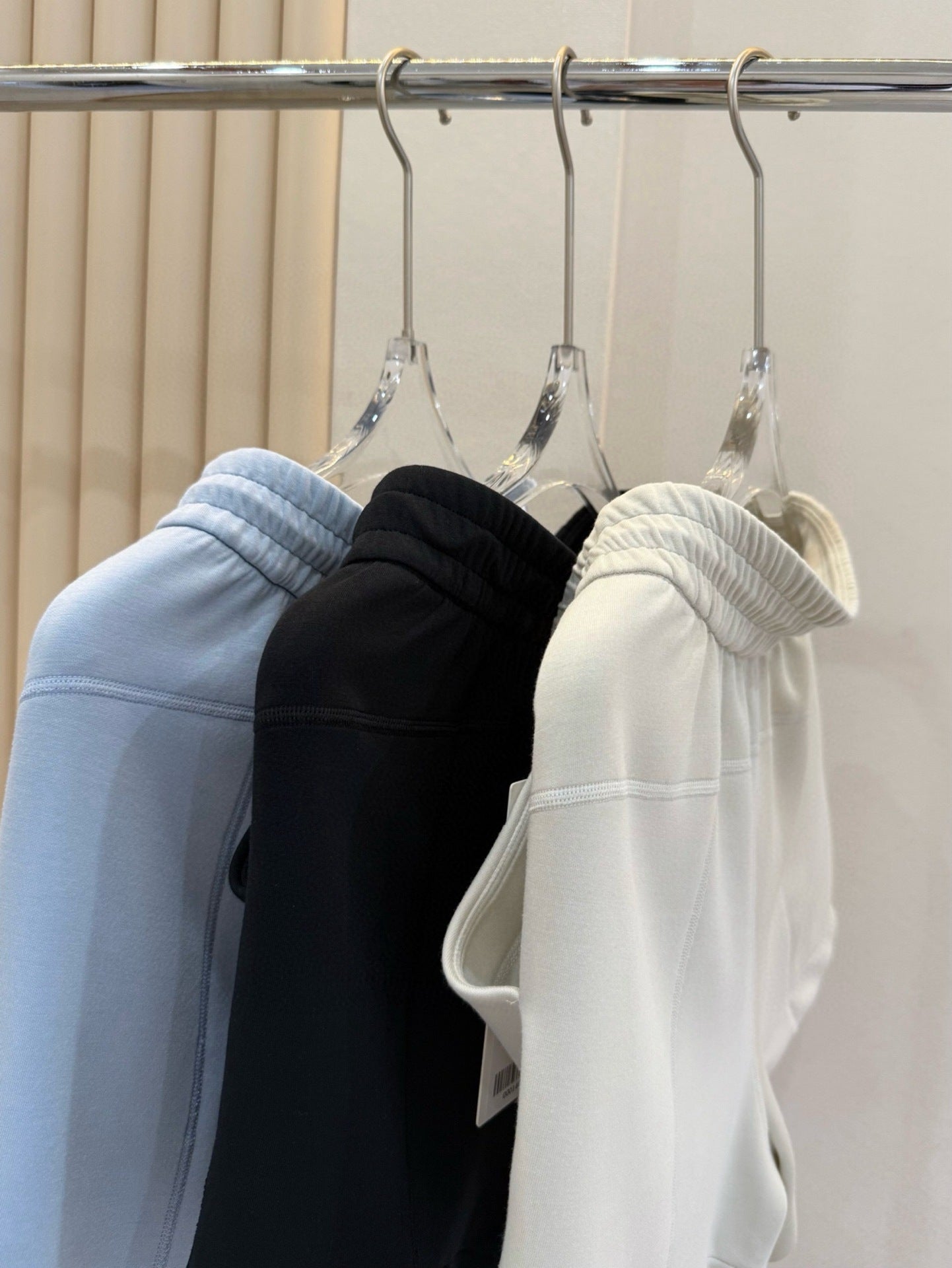 Softstreame Air Layer Movement 4Inch  Magic Pants Casual Loose Versatile Outdoor Summer Yoga Shorts