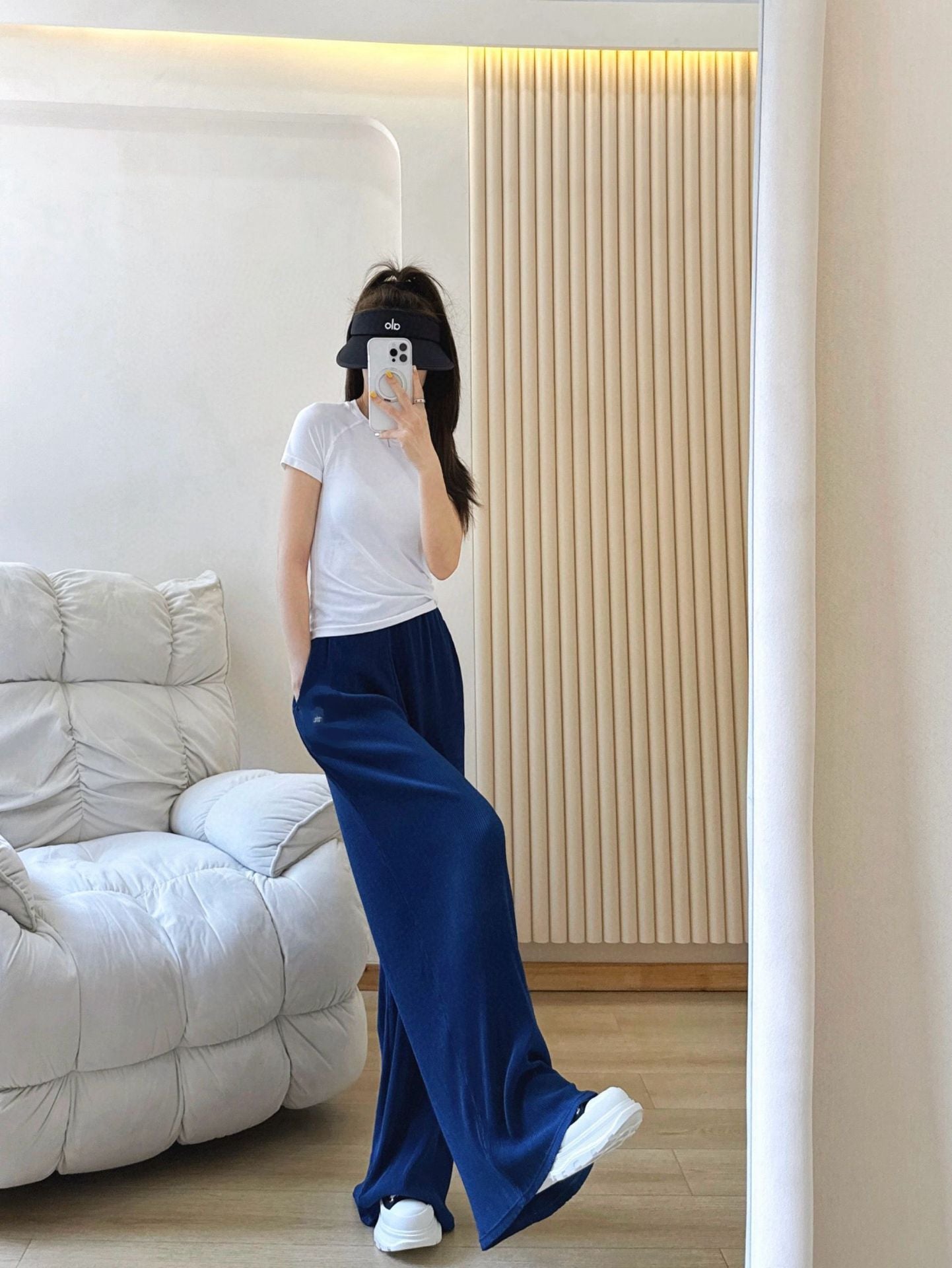 *Alo Higt Waist High Waist Organ Pleated Wide Leg Pants Soft Loose Slimming Pants Casual Lazy Floor Length