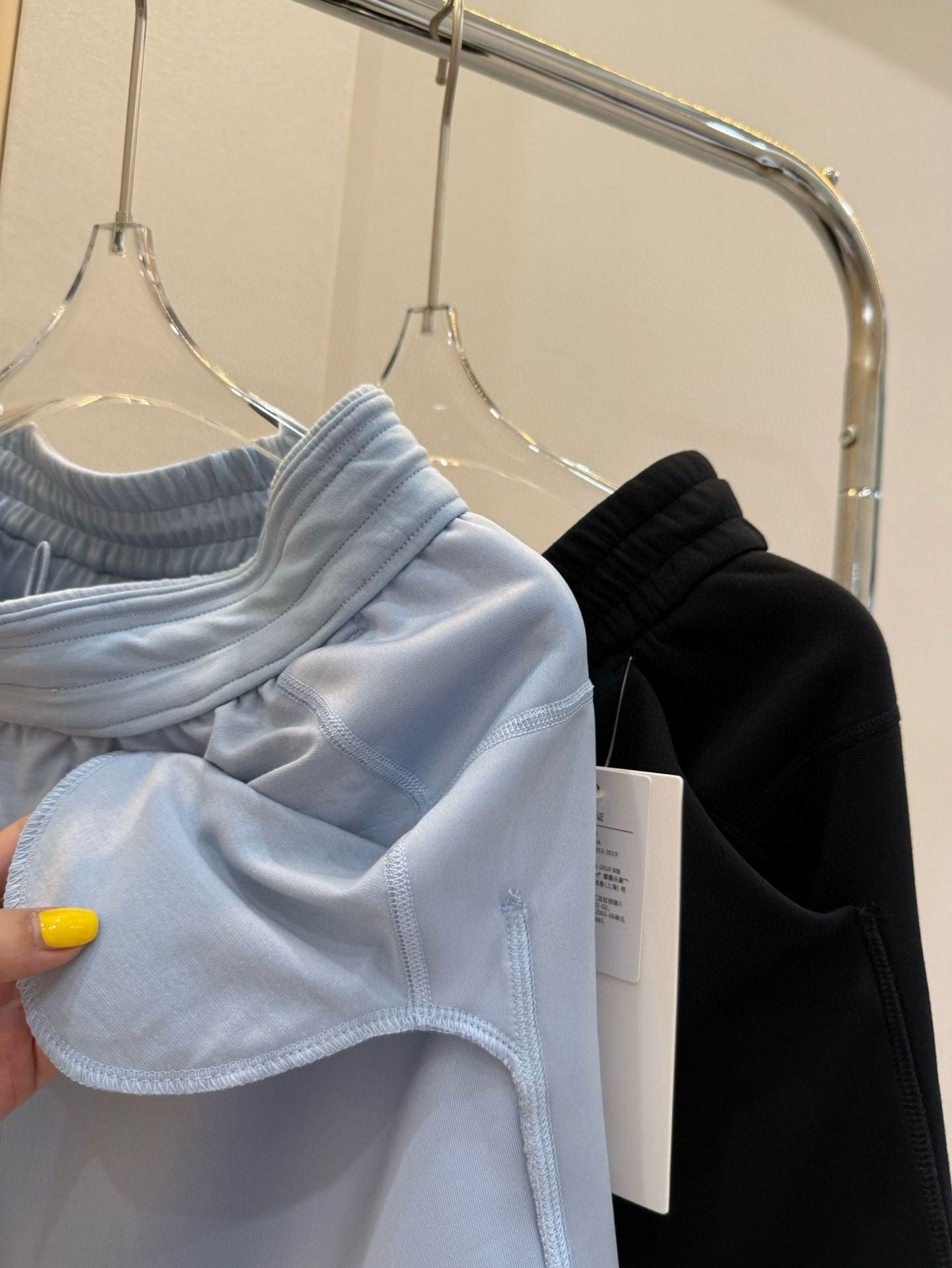 Softstreame Air Layer Movement 4Inch  Magic Pants Casual Loose Versatile Outdoor Summer Yoga Shorts