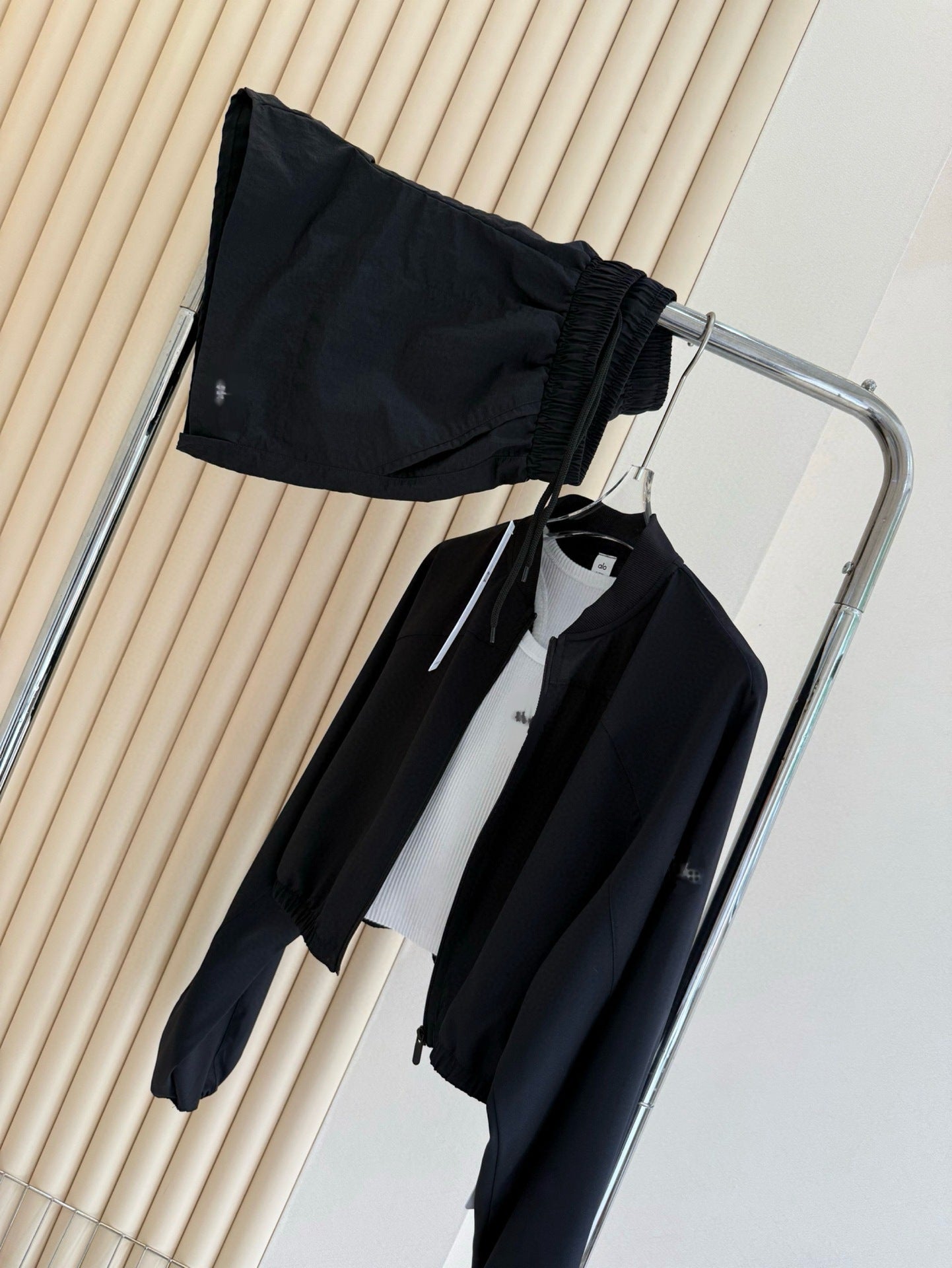 Sun Protection Sports Sun-Protective Coat Short Jacket Lightweight Quick-Dry Breathable Outdoor Casual Running Fitness Coat for Women