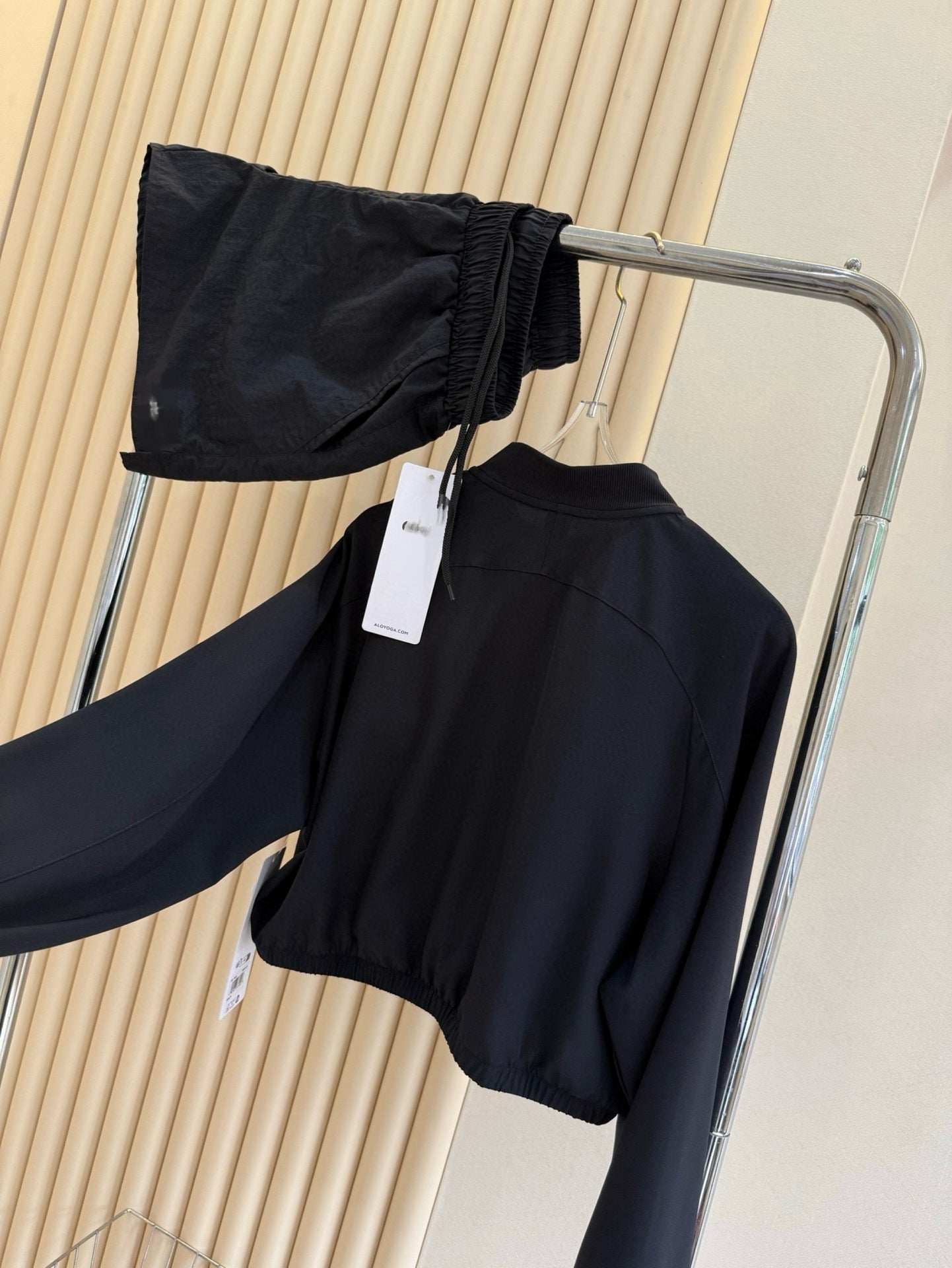 Sun Protection Sports Sun-Protective Coat Short Jacket Lightweight Quick-Dry Breathable Outdoor Casual Running Fitness Coat for Women