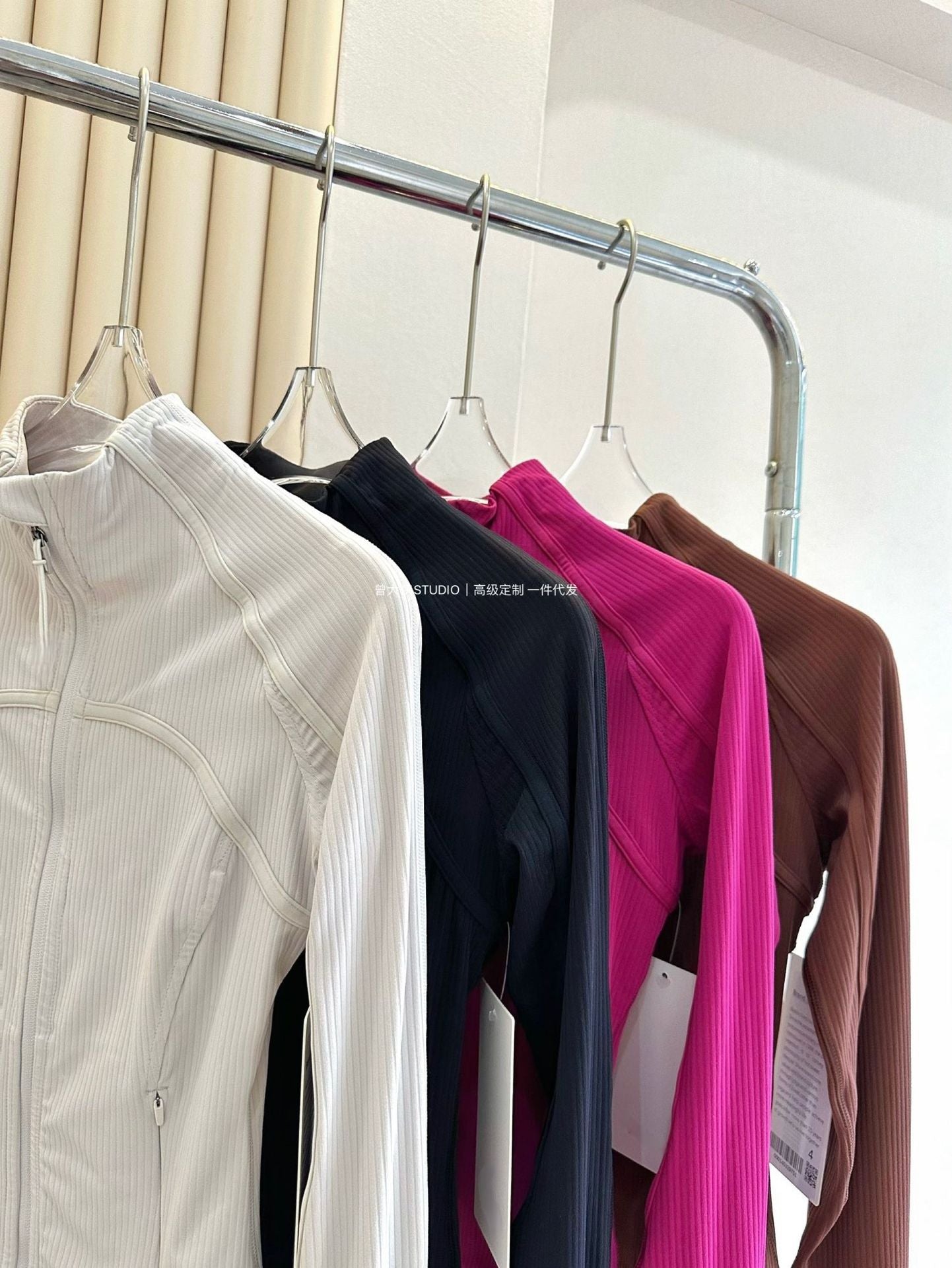 *Define Short Threaded Jacket lulu Yoga clothing for women, slim-fit outdoor fitness sun-protective sports slimming jacket