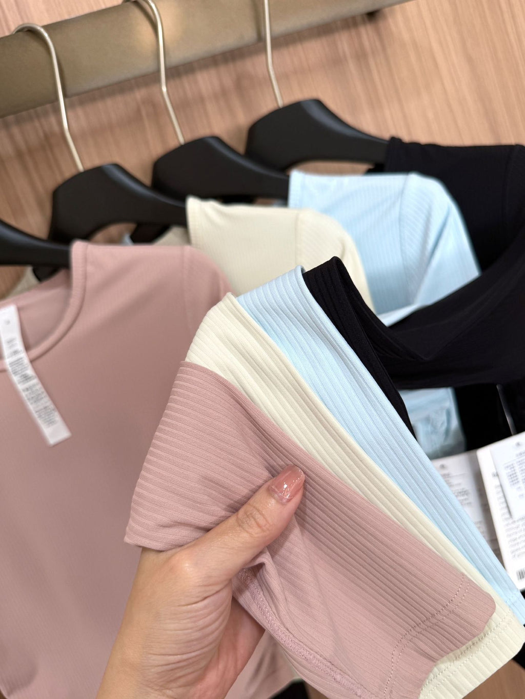 All it takes Threaded Long Sleeve Yoga Sports T T-shirt Fitness High Waist Pleated Slim Top