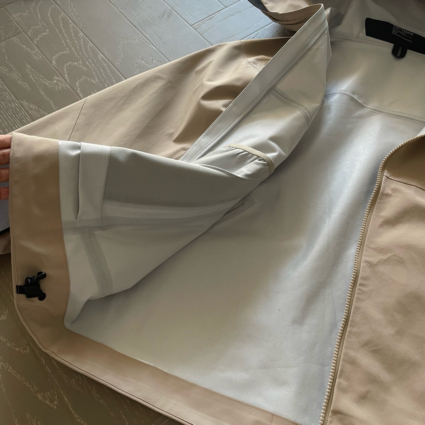 Unisex Waterproof Windproof Anti-Wrinkle Hardshell Jacket All-Weather Easy Care