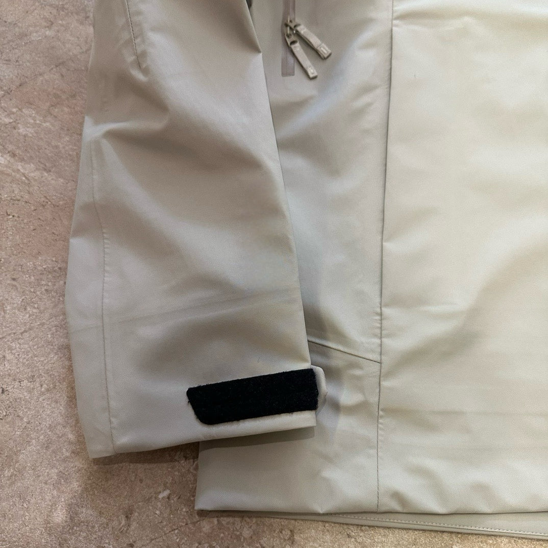 Unisex Waterproof Windproof Anti-Wrinkle Hardshell Jacket All-Weather Easy Care