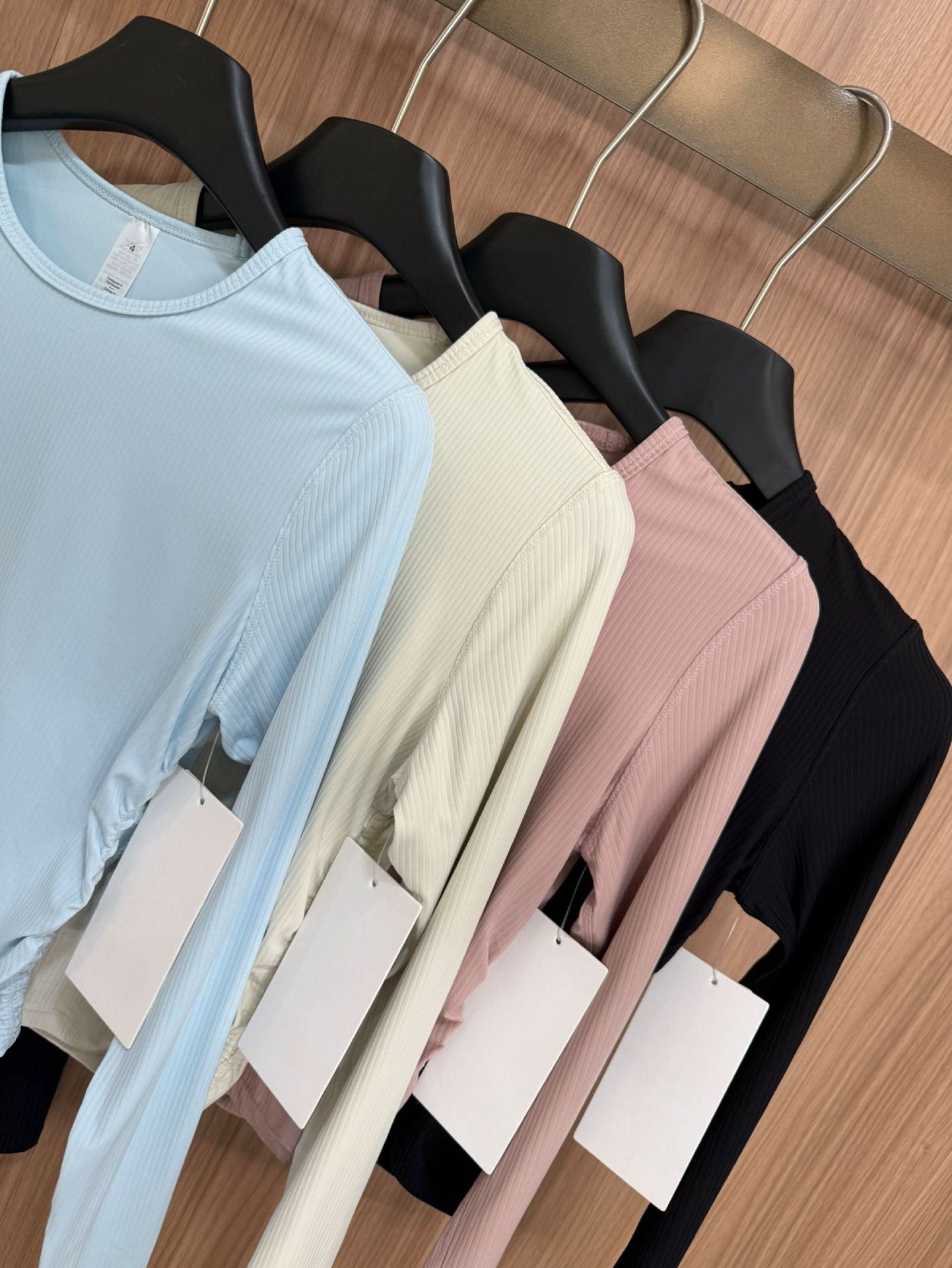 All it takes Threaded Long Sleeve Yoga Sports T T-shirt Fitness High Waist Pleated Slim Top