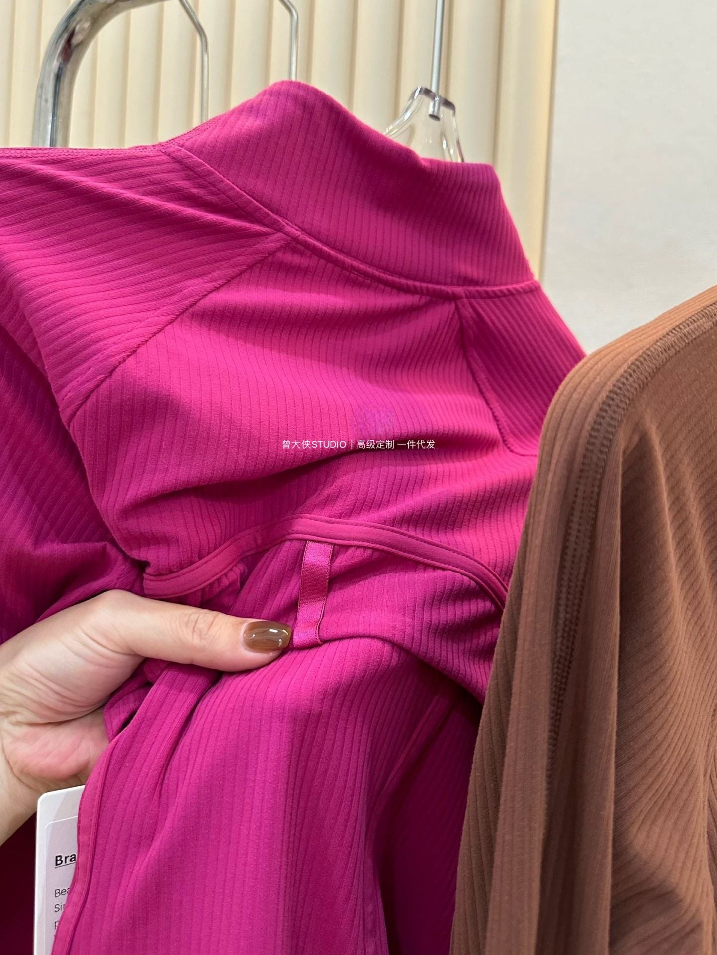 *Define Short Threaded Jacket lulu Yoga clothing for women, slim-fit outdoor fitness sun-protective sports slimming jacket