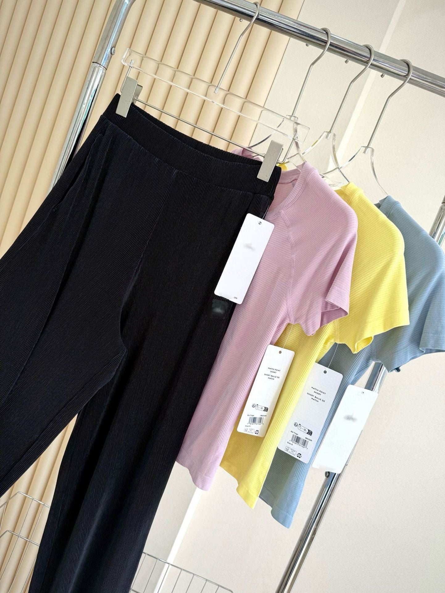 *ALO Nude Seamless Running Short Sleeve Summer Quick-Dry Sports Fitness Running Training Breathable Yoga One-Piece Fabric T