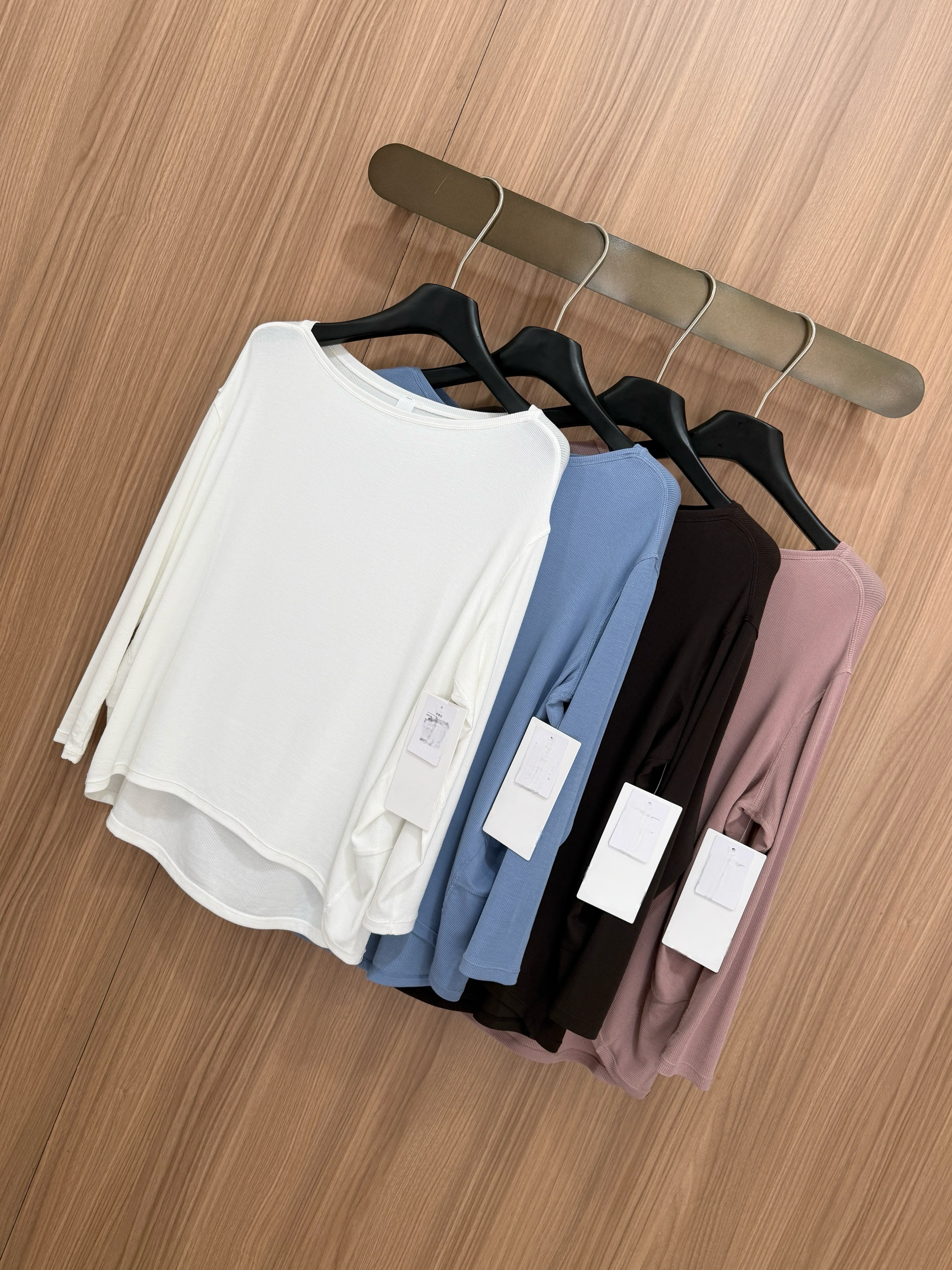 Women's Action Tencel Modal Soft Long Sleeve Breathable Activewear Yoga Running Casual Top Wearing