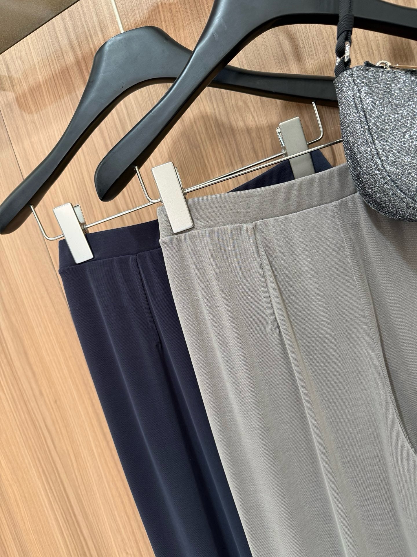 Women's Soft Wide-Leg Flare Pants Soft Breathable Summer Stretchy Casual wearing