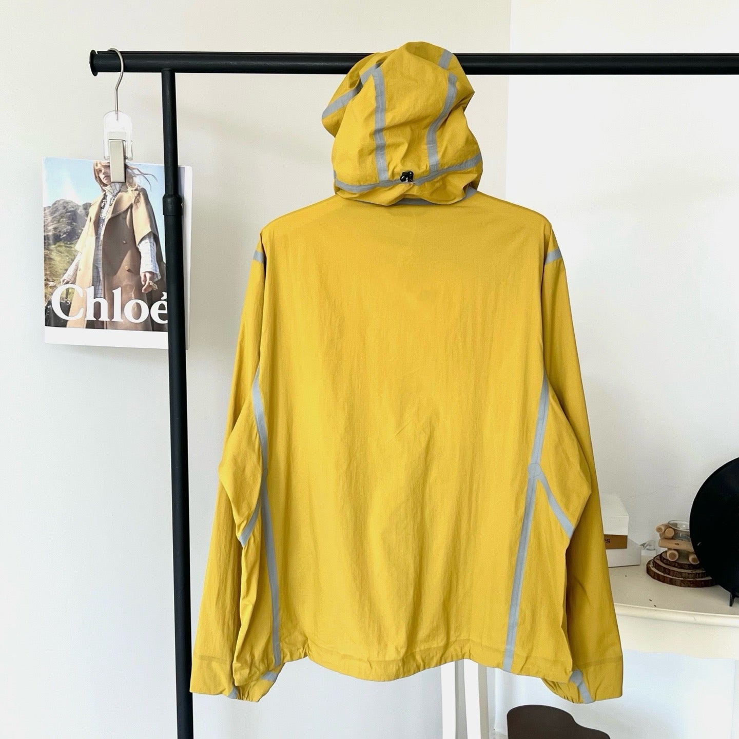 Unisex Lightweight Waterproof Reflective Yellow Outdoor Jacket Quick-Drying