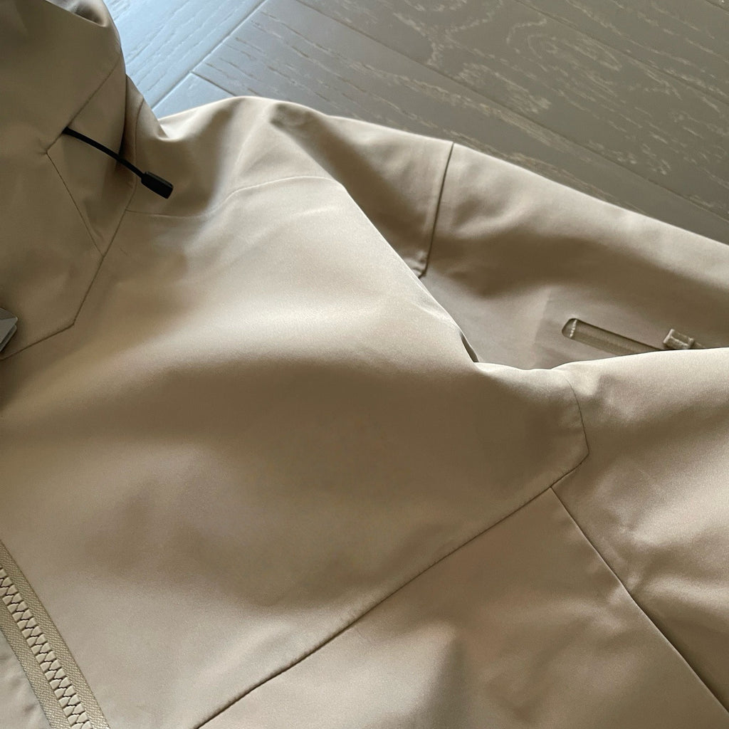 Unisex Waterproof Windproof Anti-Wrinkle Hardshell Jacket All-Weather Easy Care