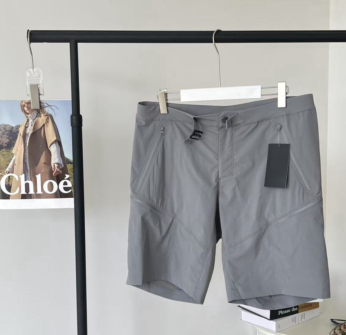 Unisex Quick-Dry Outdoor Hiking Shorts Lightweight Breathable Grey Black