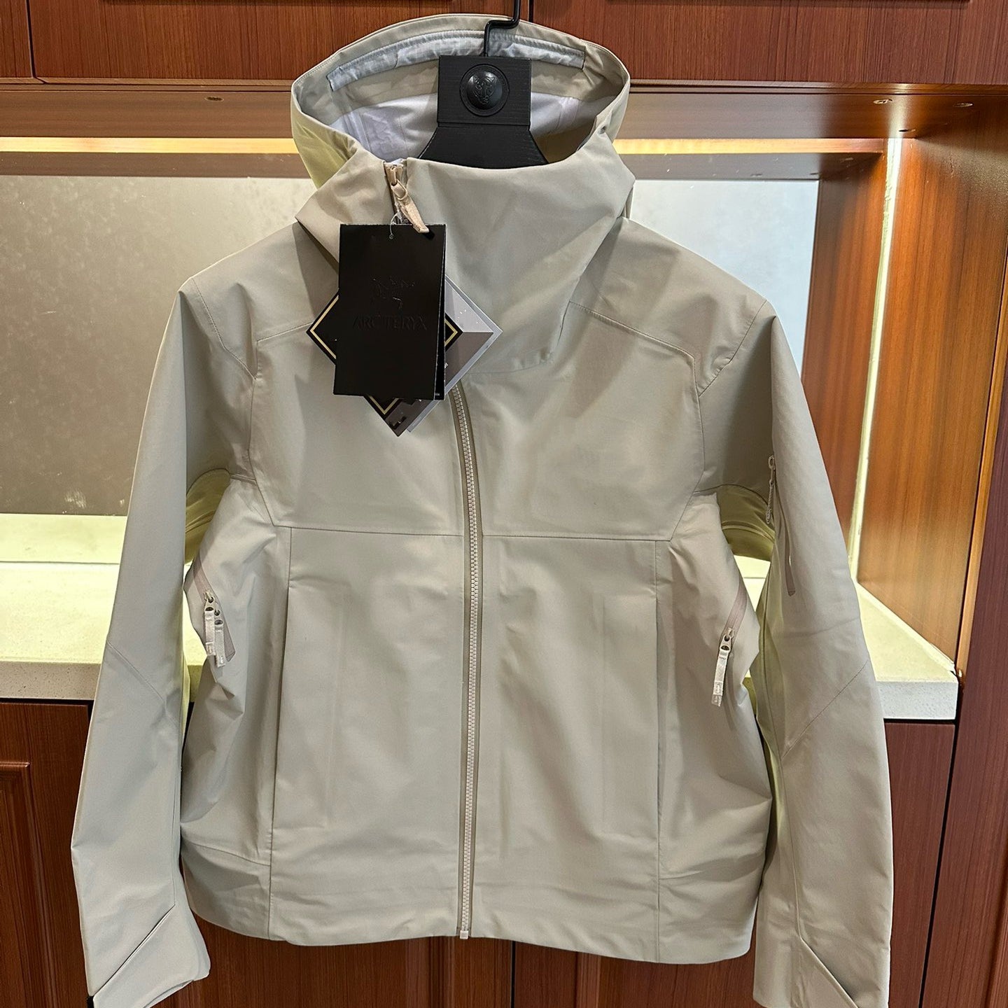 Unisex Waterproof Windproof Anti-Wrinkle Hardshell Jacket All-Weather Easy Care