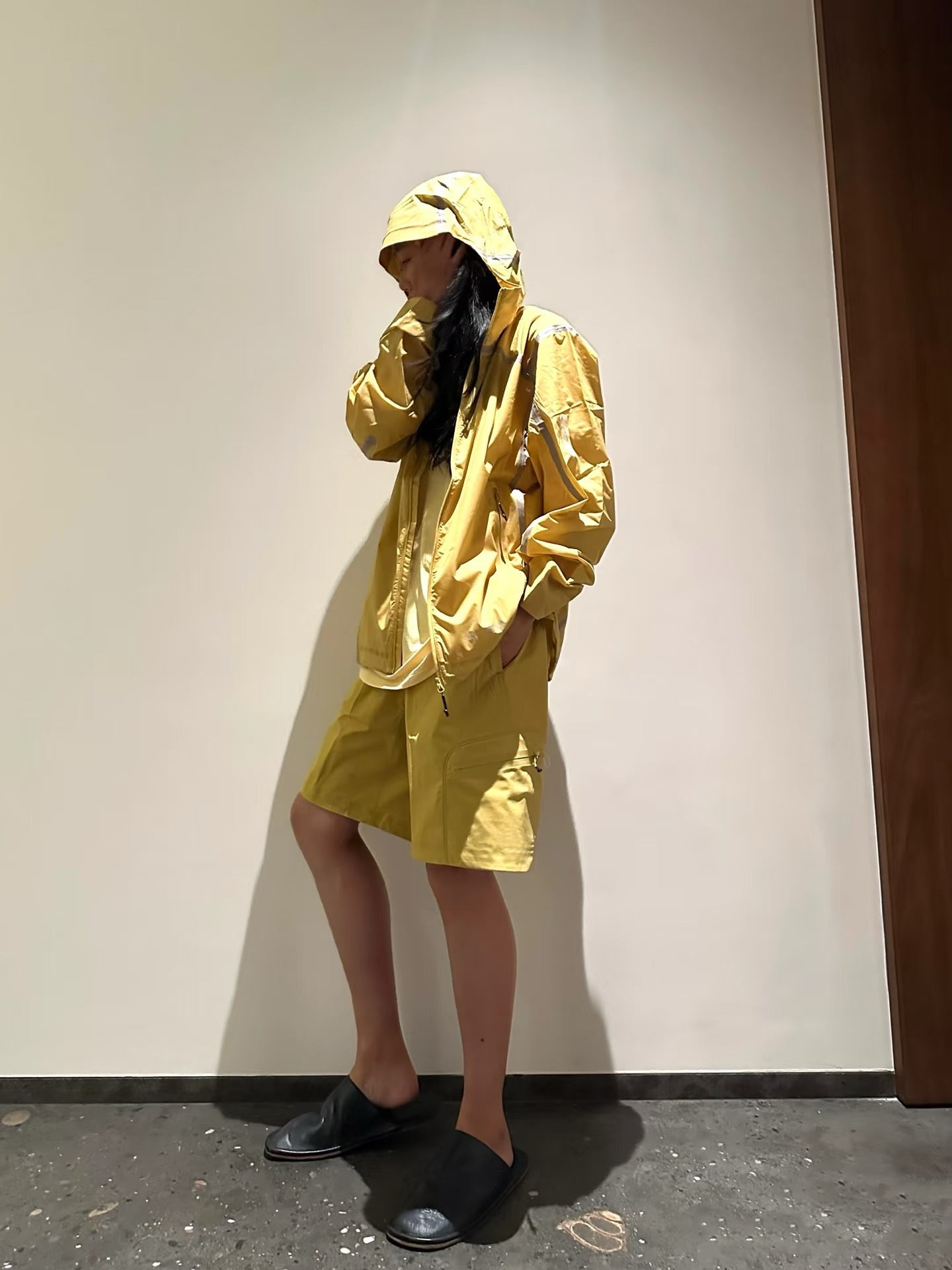 Unisex Lightweight Quick-Dry Polyester Nylon Casual Shorts For Men & Women