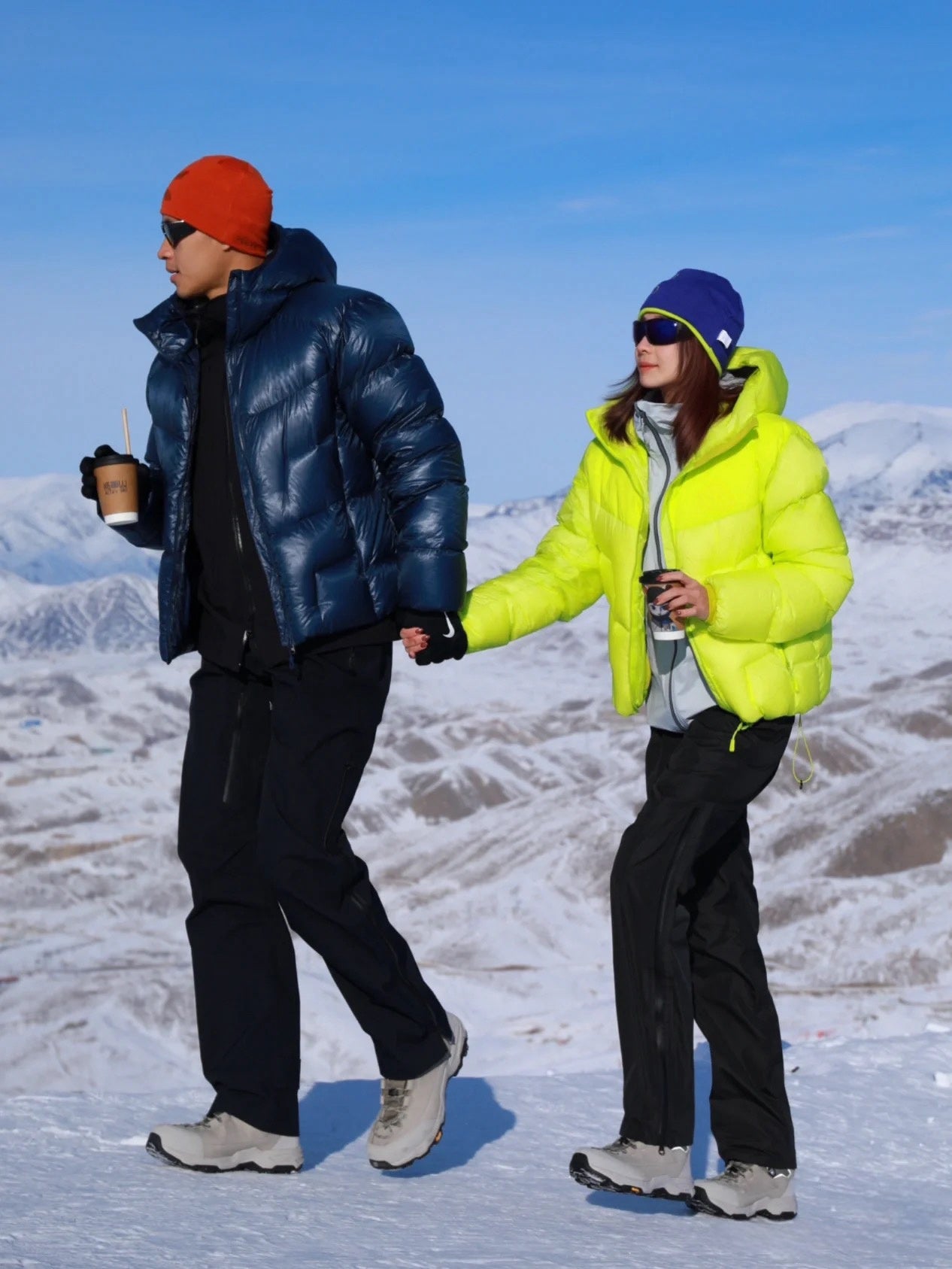 Hooded 1000 Fill Power Water-Repellent Goose Down Lightweight Insulated Outdoor Jacket for Men and Women Unisex Warm  Water-proof with Pocket 1000FP