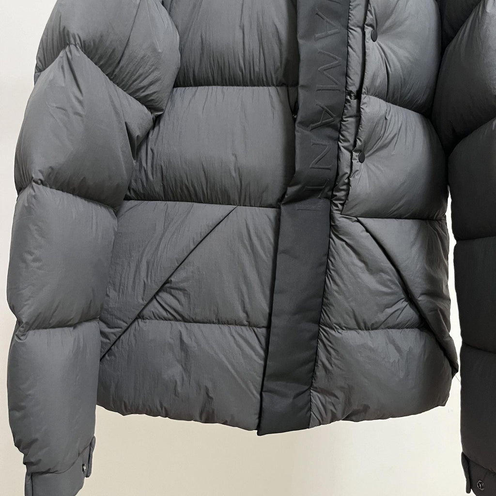 Goose Down Jacket Coat Warm Black Dark Color Unisex Hooded 850FP Toasty Cozy Soft Downy Lightweight model 2319