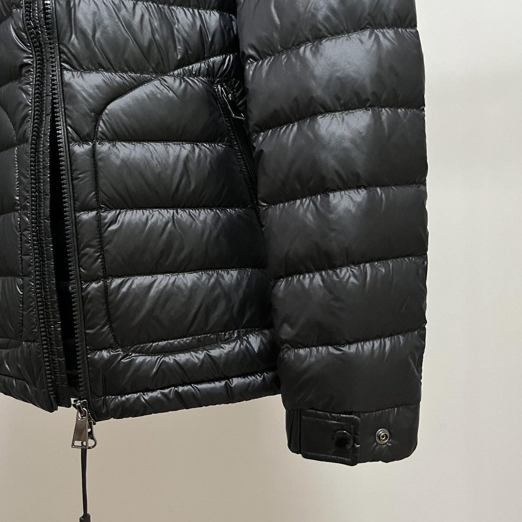 Goose Down hooded Jacket  puffy Unisex Man Woman FluffyLight Warm With Hood Pockets Easy Clean model 3014