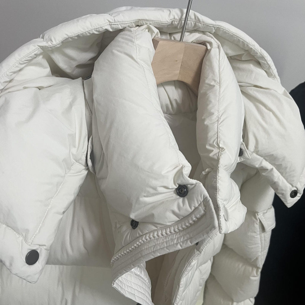 Goose Down Jacket Puffy Fluffy Warm Woman Easy Clean With Hood Lightweight 850FP model 3017