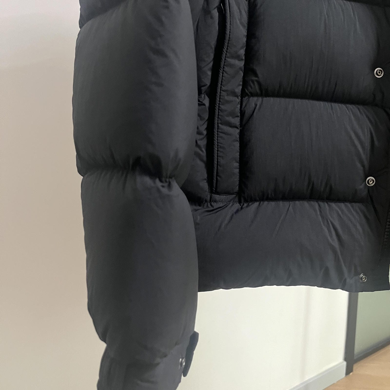 Goose Down Jacket Puffy Fluffy Warm Woman Easy Clean With Hood Lightweight 850FP model 3017