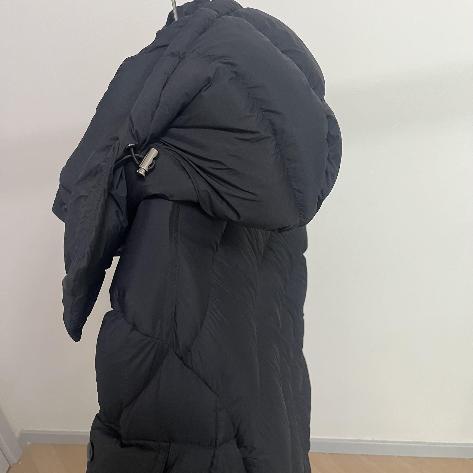 Goose Down Jacket Puffy Fluffy Warm Woman Easy Clean With Hood Lightweight 850FP model 3017