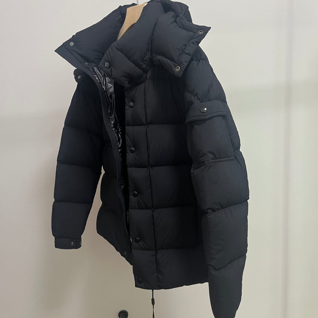 Goose Down Jacket Puffy Fluffy Warm Unisex Woman Man Easy Clean With Hood Lightweight 850FP model 3017