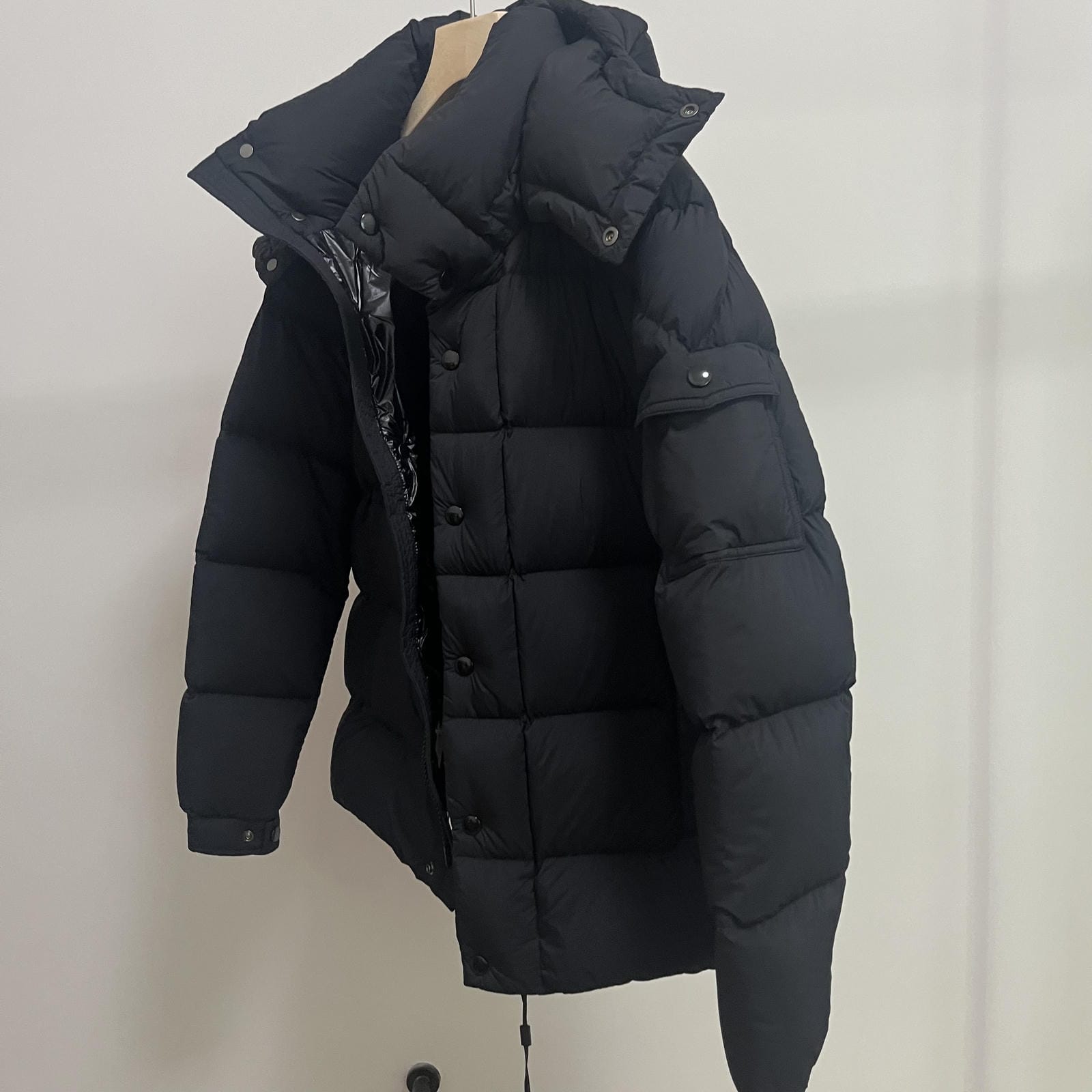 Goose Down Jacket Puffy Fluffy Warm Woman Easy Clean With Hood Lightweight 850FP model 3017