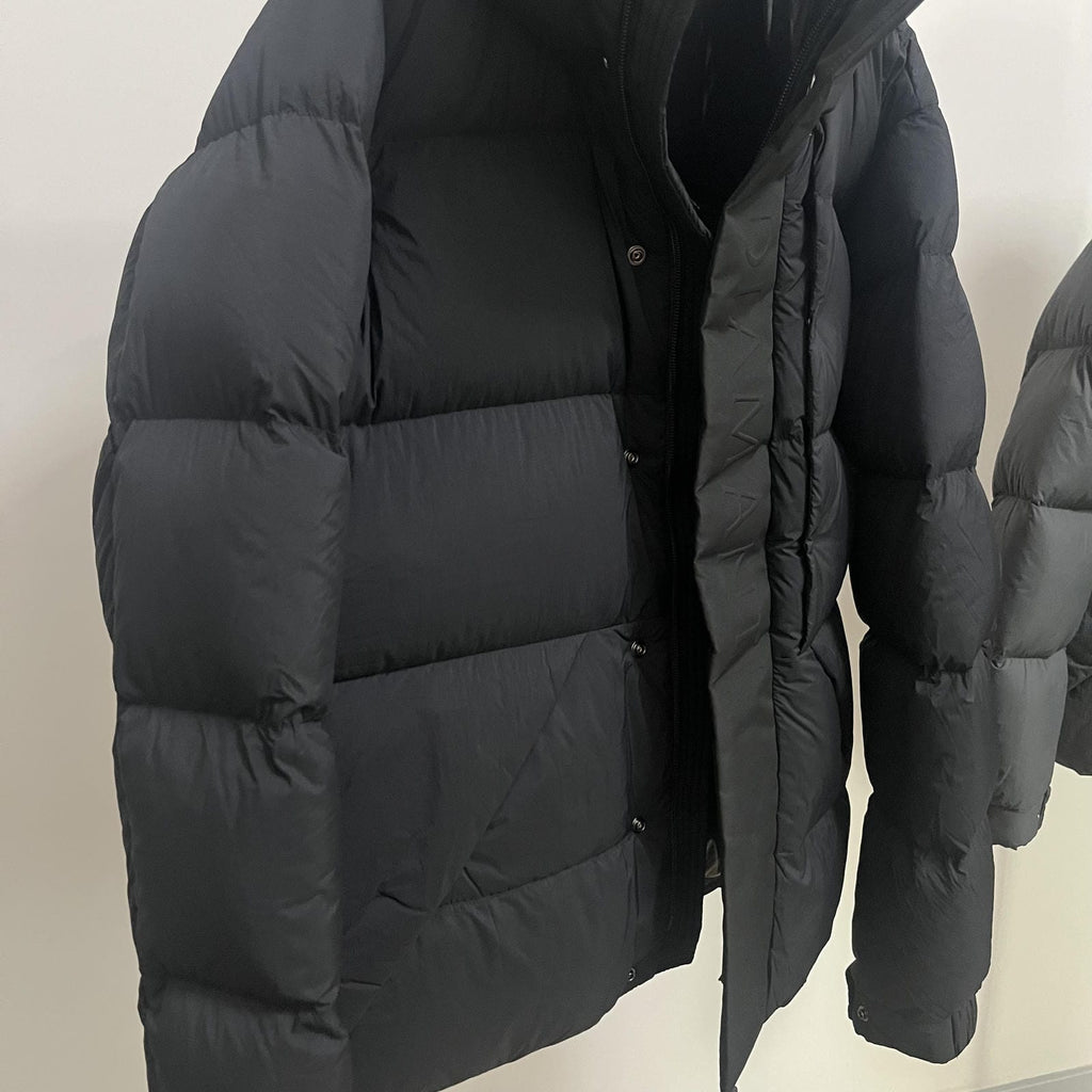 Goose Down Jacket Coat Warm Black Dark Color Unisex Hooded 850FP Toasty Cozy Soft Downy Lightweight model 2319