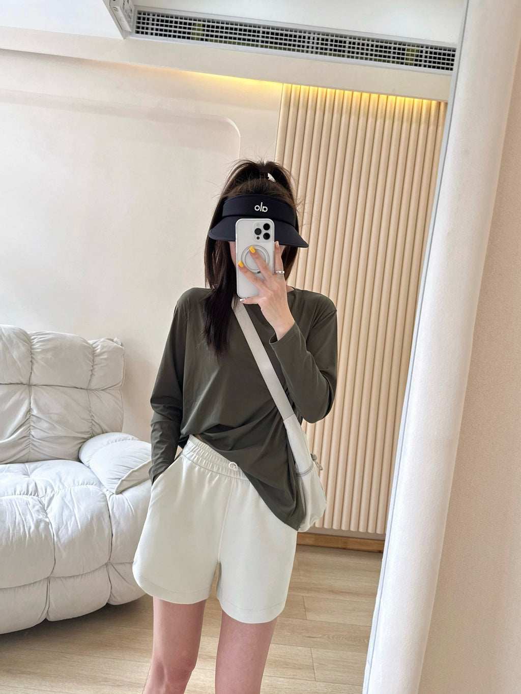 Softstreame Air Layer Movement 4Inch  Magic Pants Casual Loose Versatile Outdoor Summer Yoga Shorts