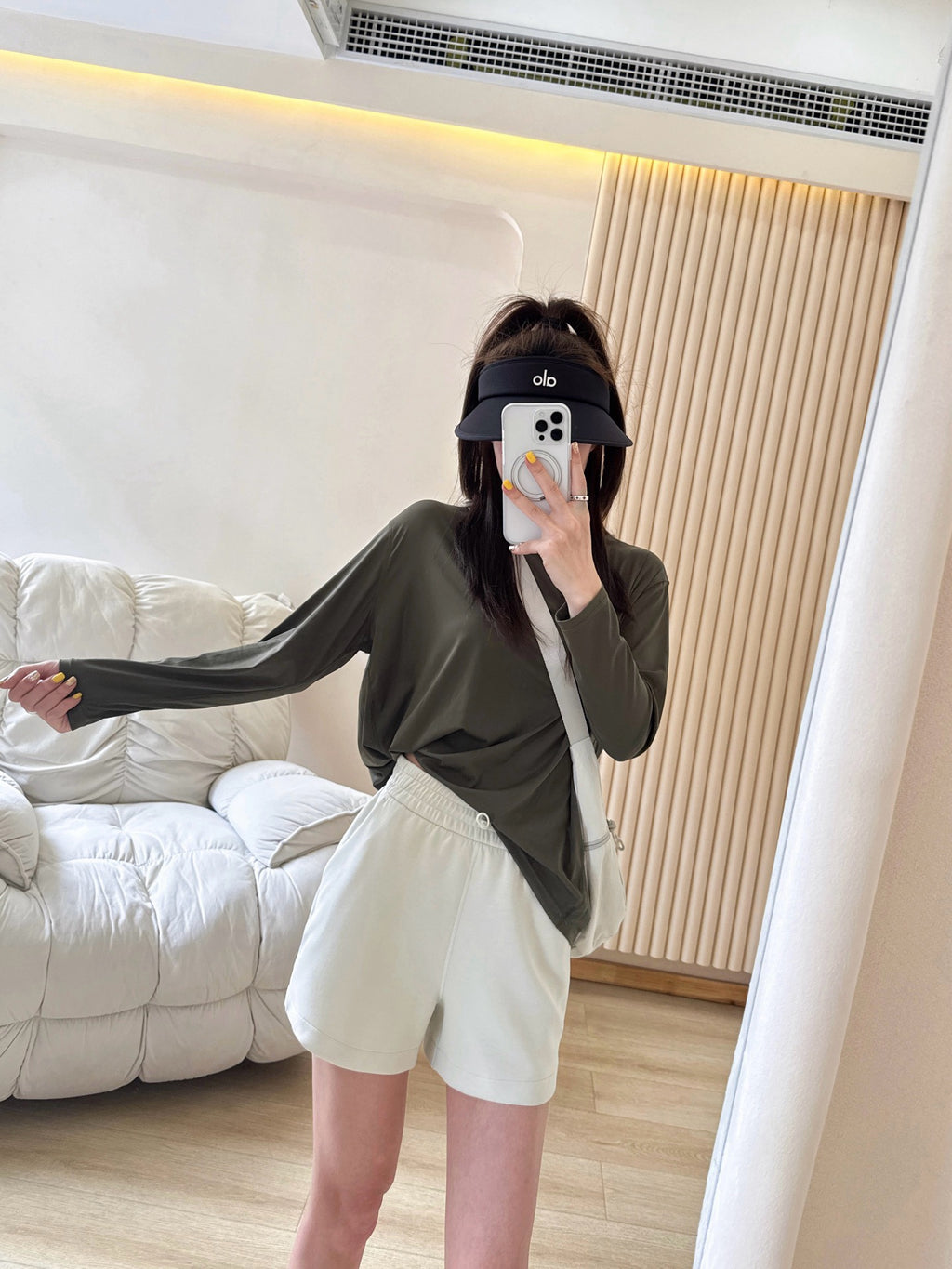 Softstreame Air Layer Movement 4Inch  Magic Pants Casual Loose Versatile Outdoor Summer Yoga Shorts