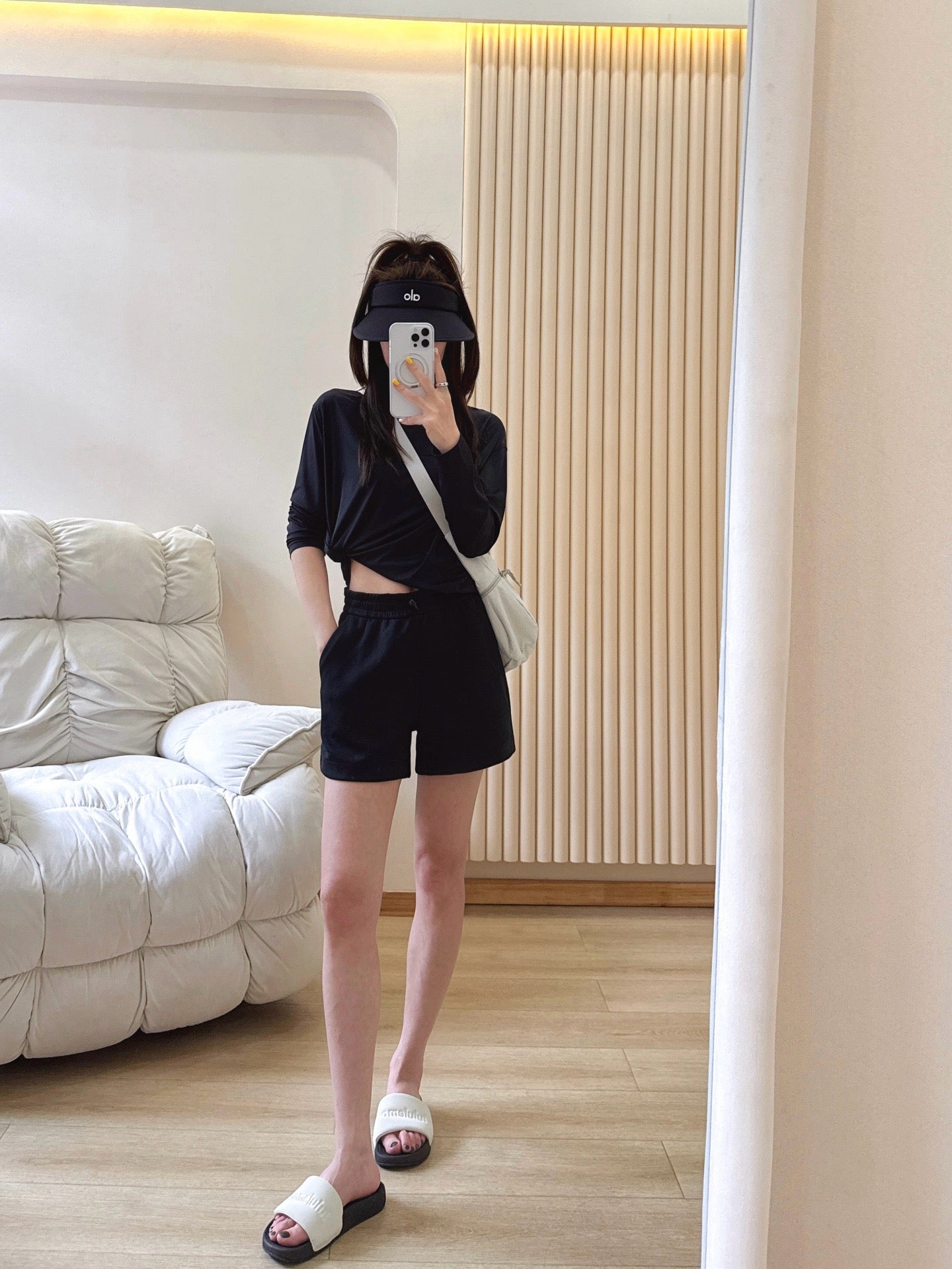 Softstreame Air Layer Movement 4Inch  Magic Pants Casual Loose Versatile Outdoor Summer Yoga Shorts