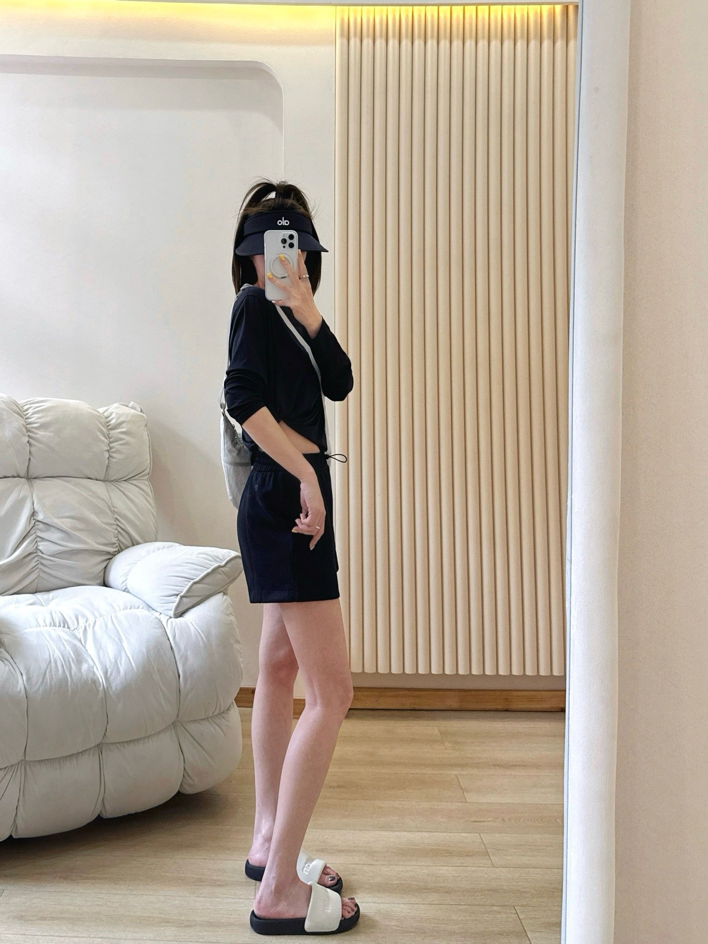 Softstreame Air Layer Movement 4Inch  Magic Pants Casual Loose Versatile Outdoor Summer Yoga Shorts