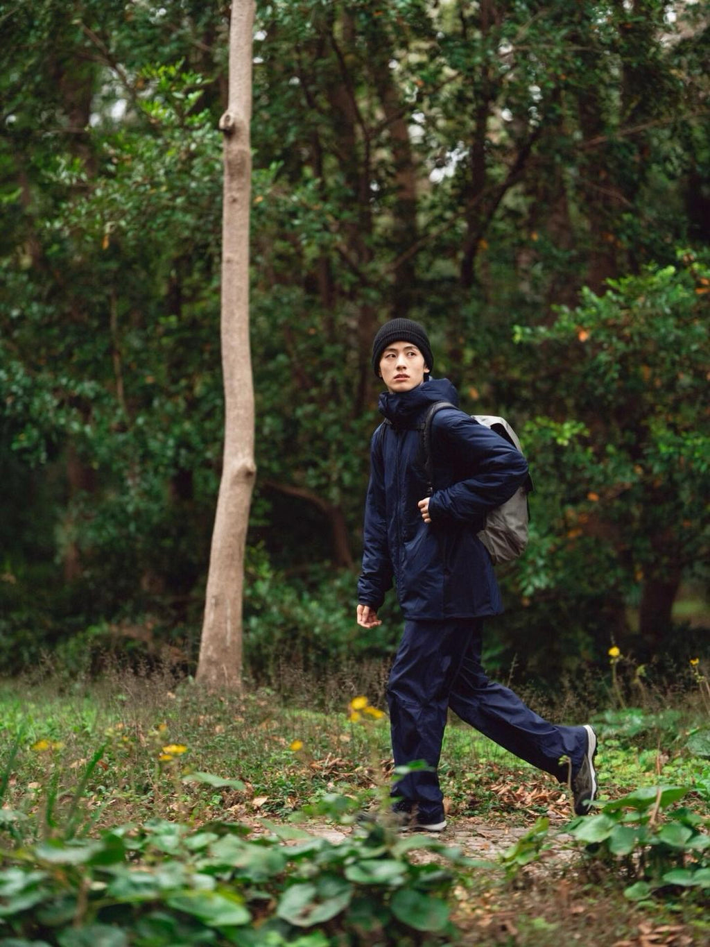 Winter Men's Women's  Unisex Lightweight Cotton Jacket Water-Resistant Hooded Design Windproof Warm Cotton Coat Fashion Trendy Men's Outerwear Lightweight Thermal  Cotton-Padded