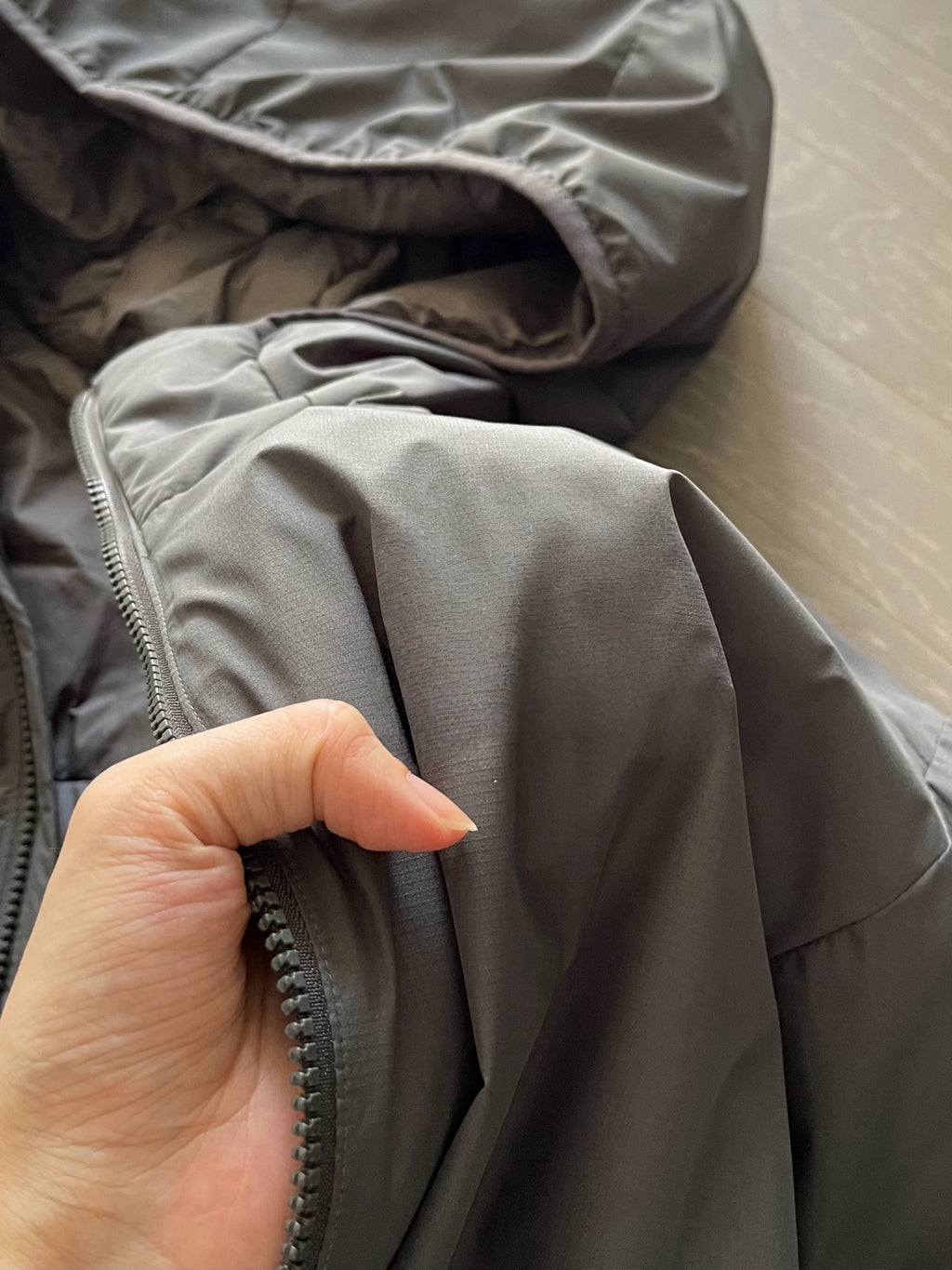 Winter Men's Women's  Unisex Lightweight Cotton Jacket Water-Resistant Hooded Design Windproof Warm Cotton Coat Fashion Trendy Men's Outerwear Lightweight Thermal  Cotton-Padded