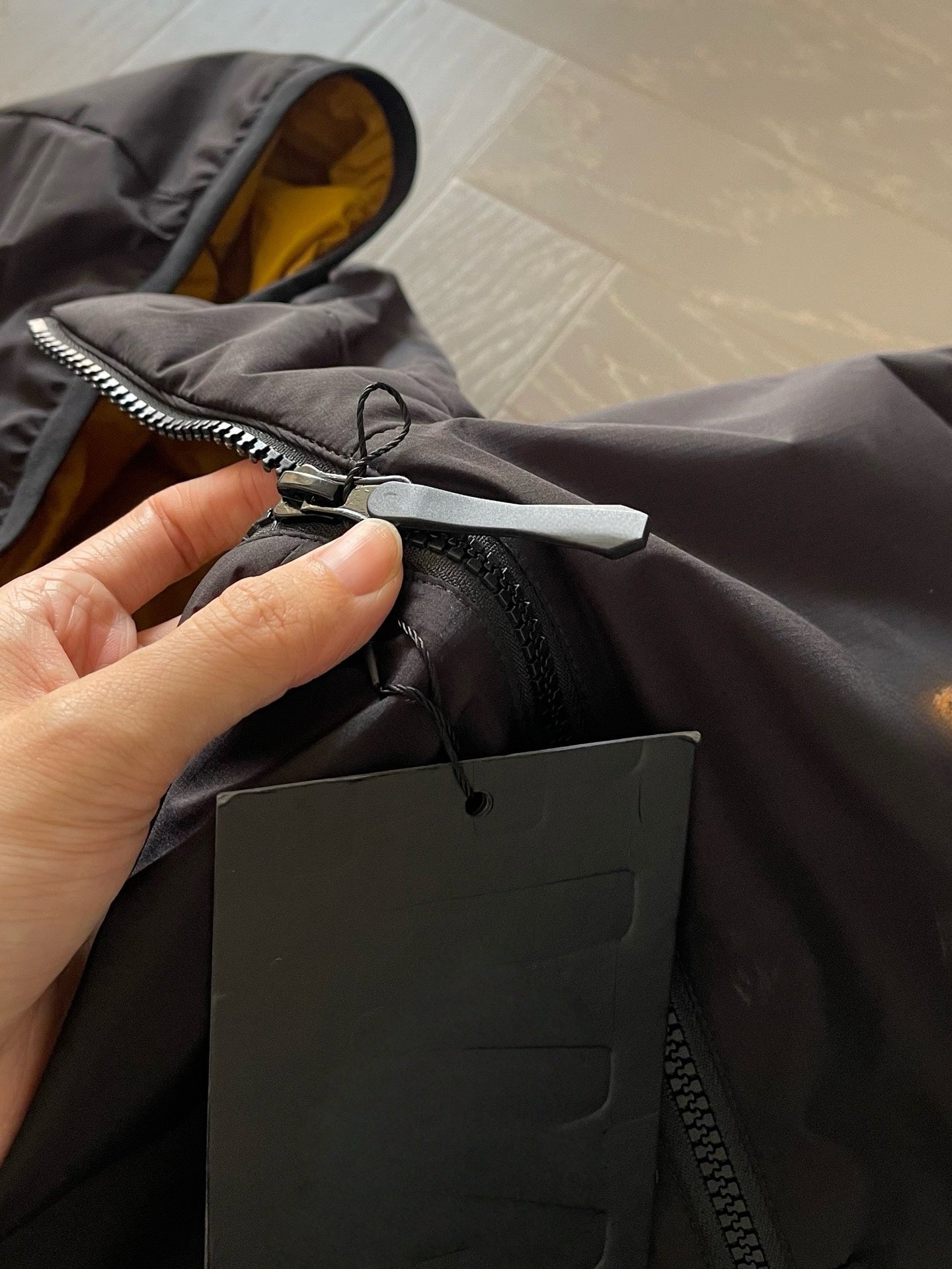 Winter Men's Women's  Unisex Lightweight Cotton Jacket Water-Resistant Hooded Design Windproof Warm Cotton Coat Fashion Trendy Men's Outerwear Lightweight Thermal  Cotton-Padded