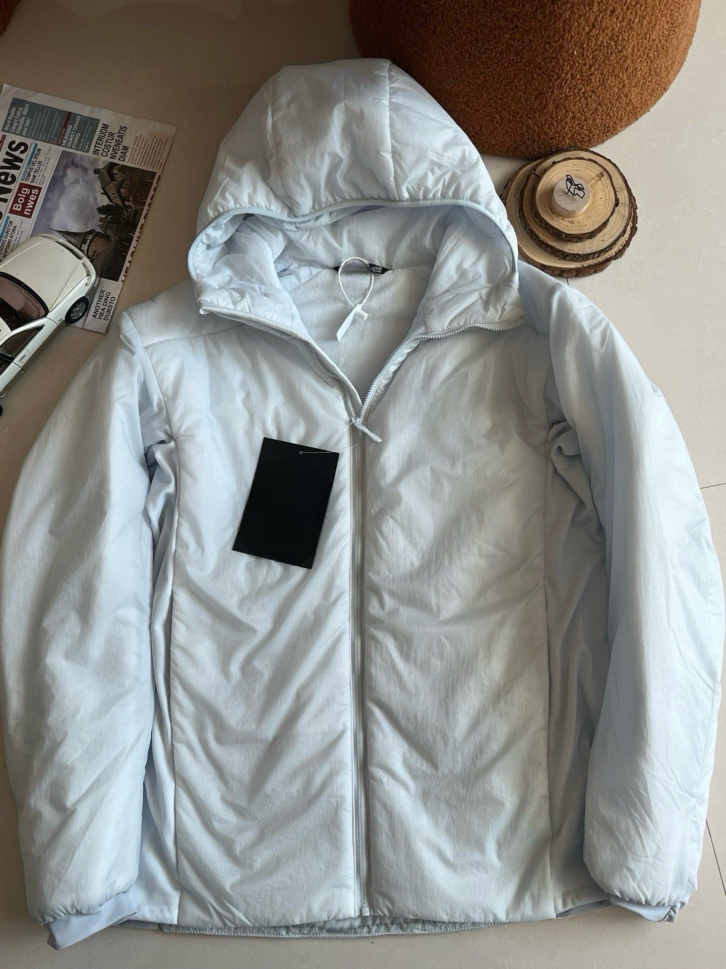 Winter Men's Women's  Unisex Lightweight Cotton Jacket Water-Resistant Hooded Design Windproof Warm Cotton Coat Fashion Trendy Men's Outerwear Lightweight Thermal  Cotton-Padded