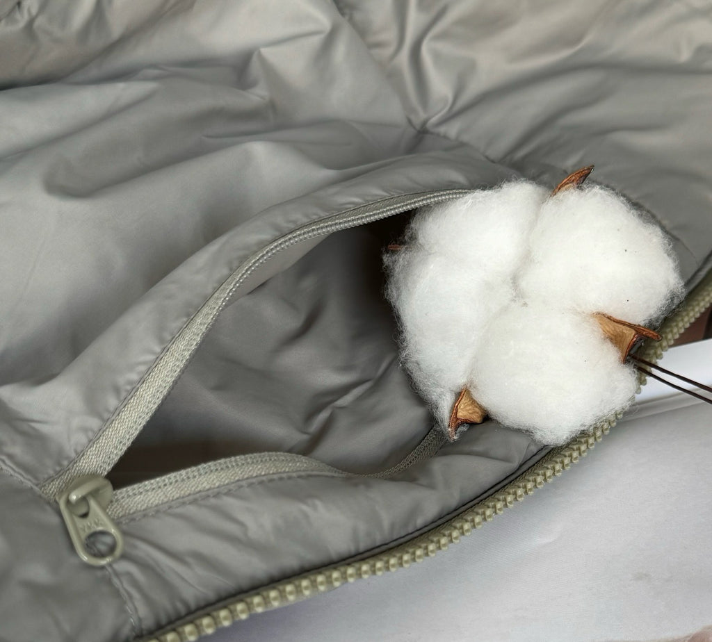 Winter Men's Women's  Unisex Lightweight Cotton Jacket Water-Resistant Hooded Design Windproof Warm Cotton Coat Fashion Trendy Men's Outerwear Lightweight Thermal  Cotton-Padded